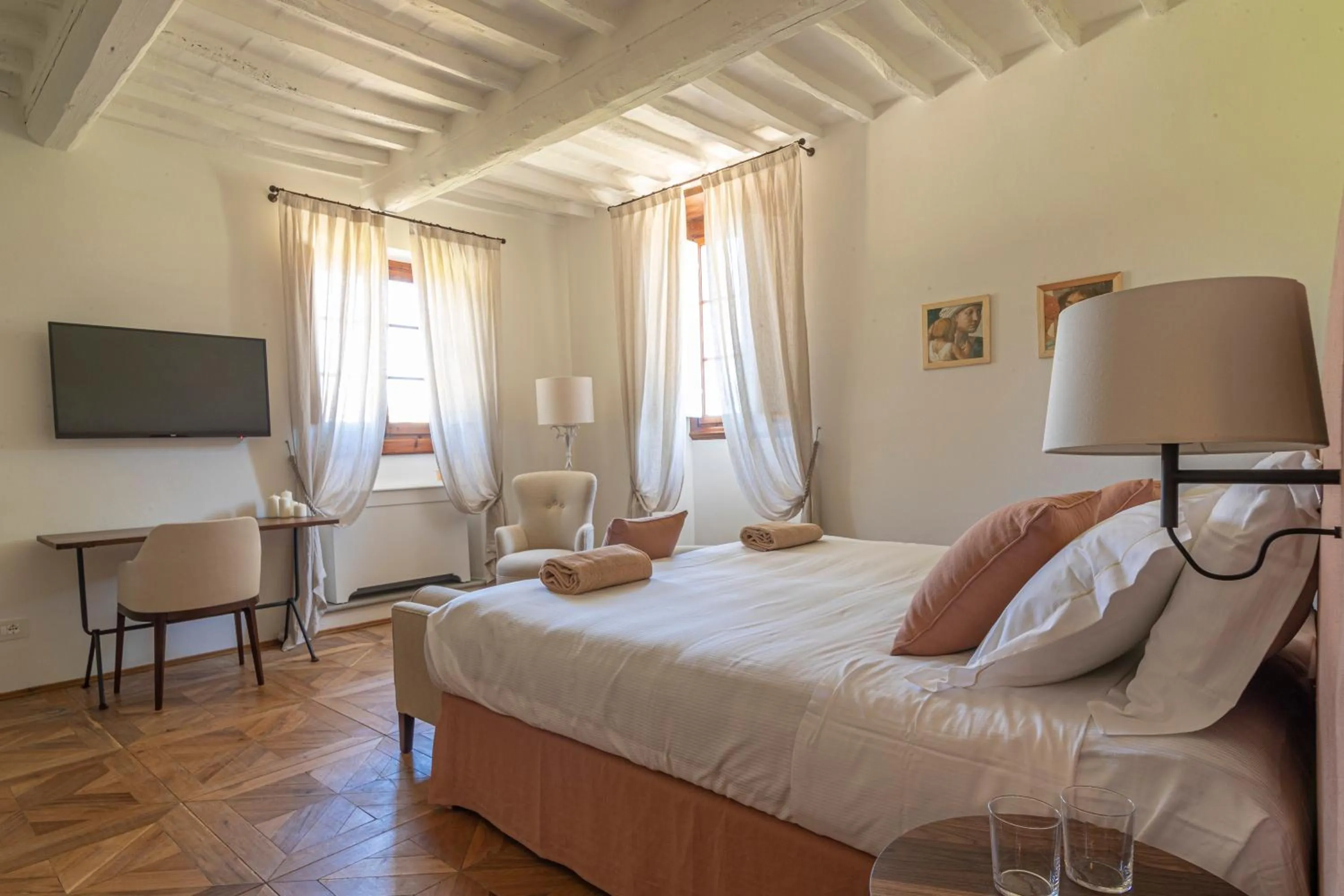 Photo of the whole room, Bed in Tenuta Di Sticciano