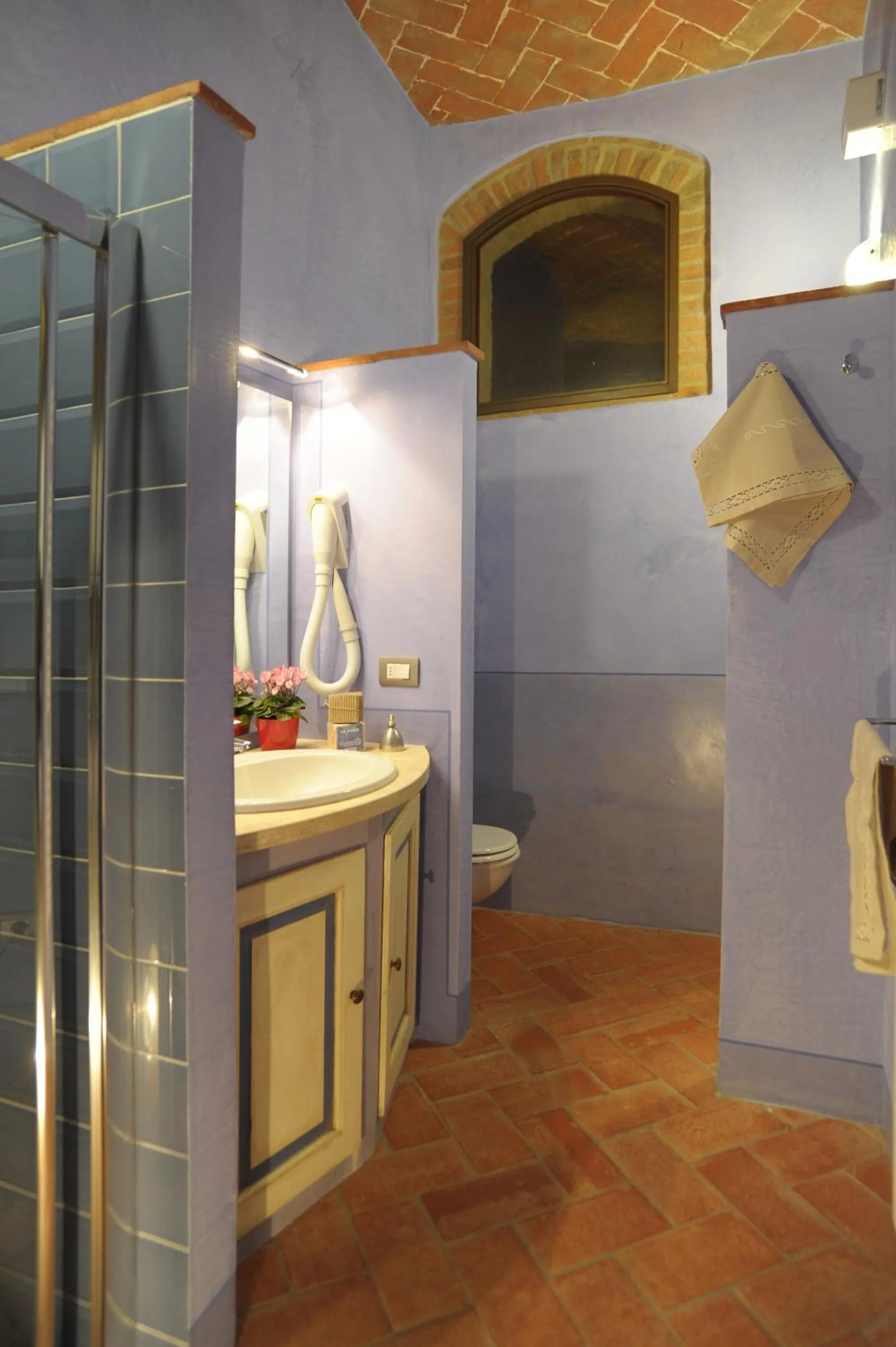 Bathroom in Tenuta Di Sticciano
