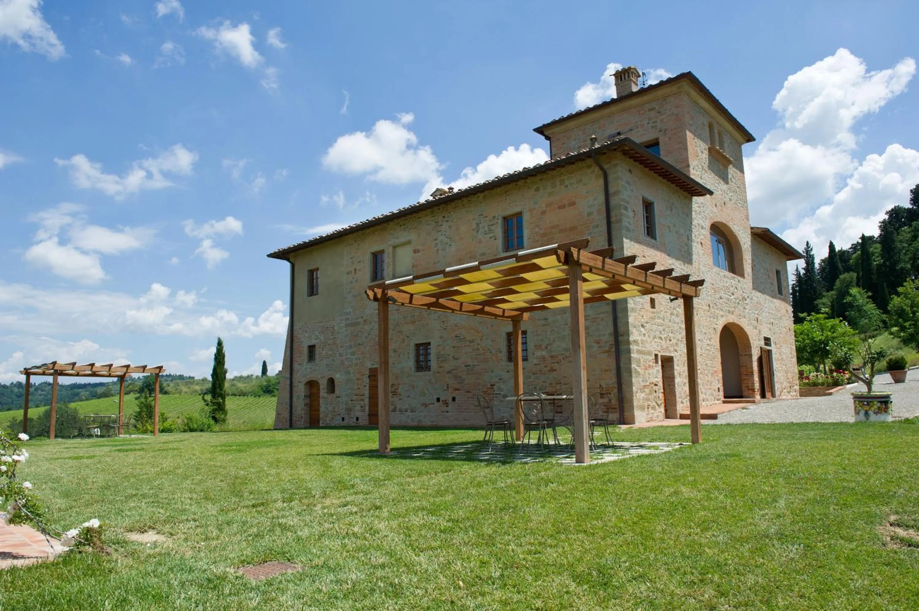 Property building in Tenuta Di Sticciano
