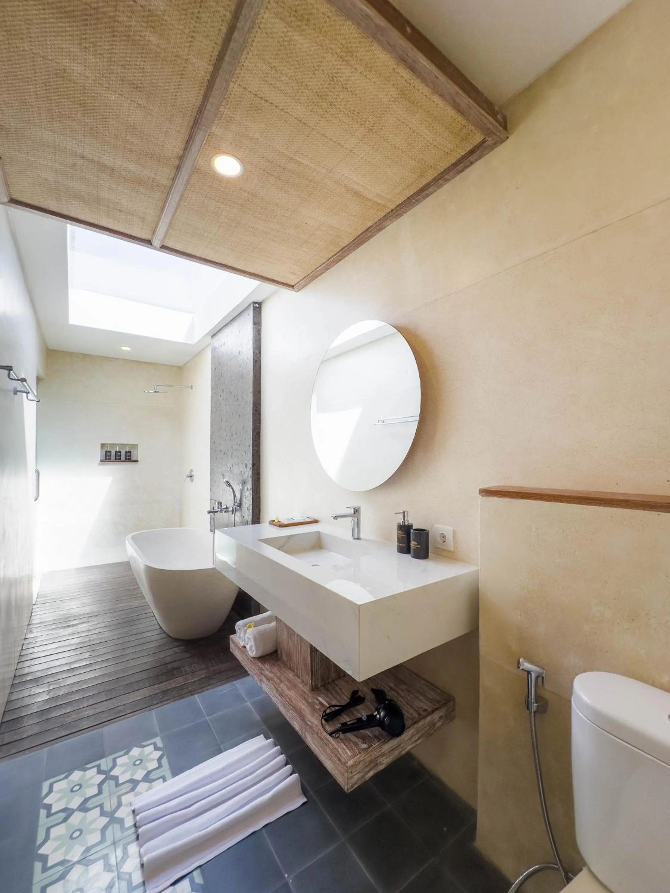 Bathroom in Villa Waturenggong Ubud