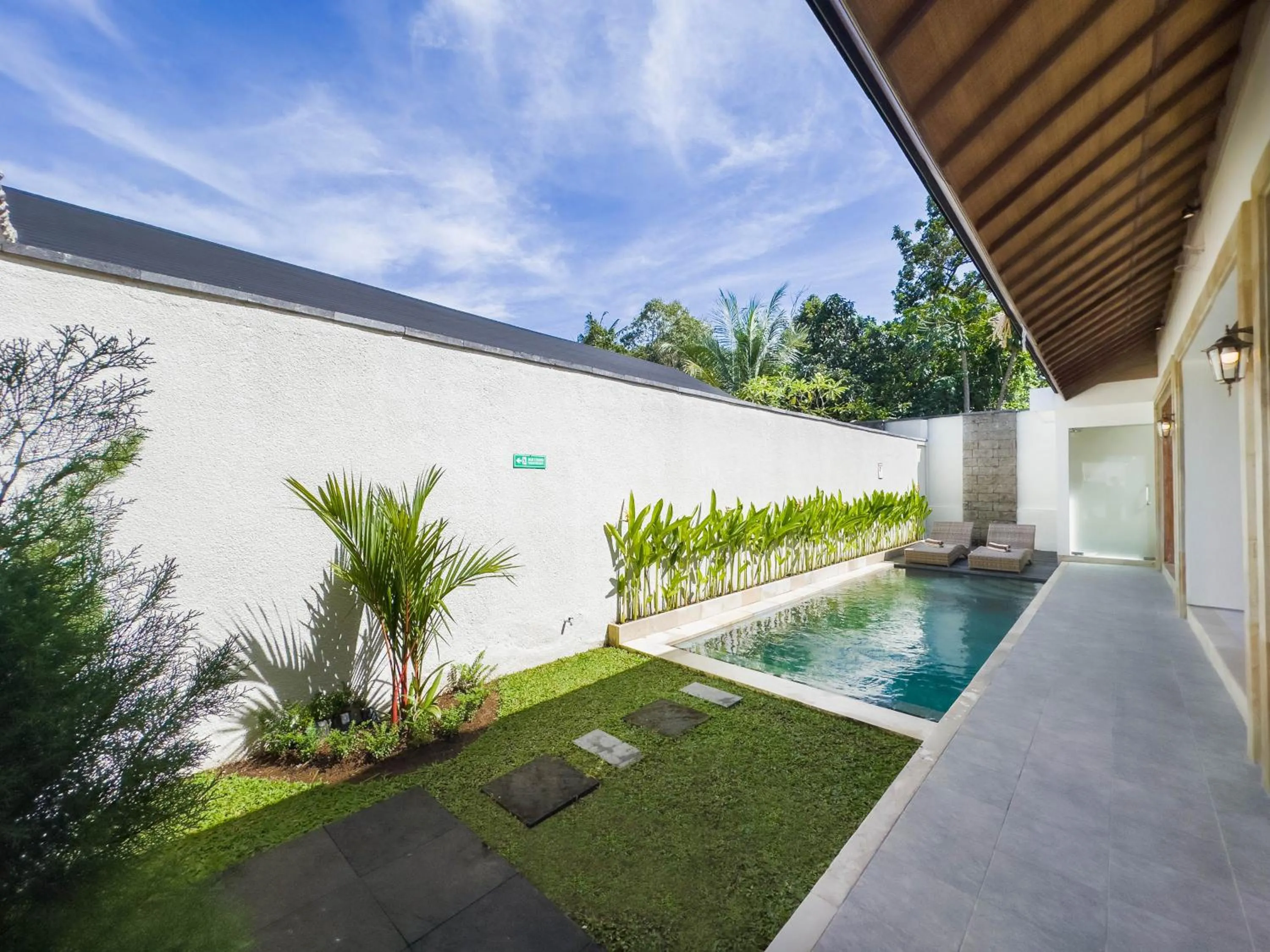 Swimming pool in Villa Waturenggong Ubud