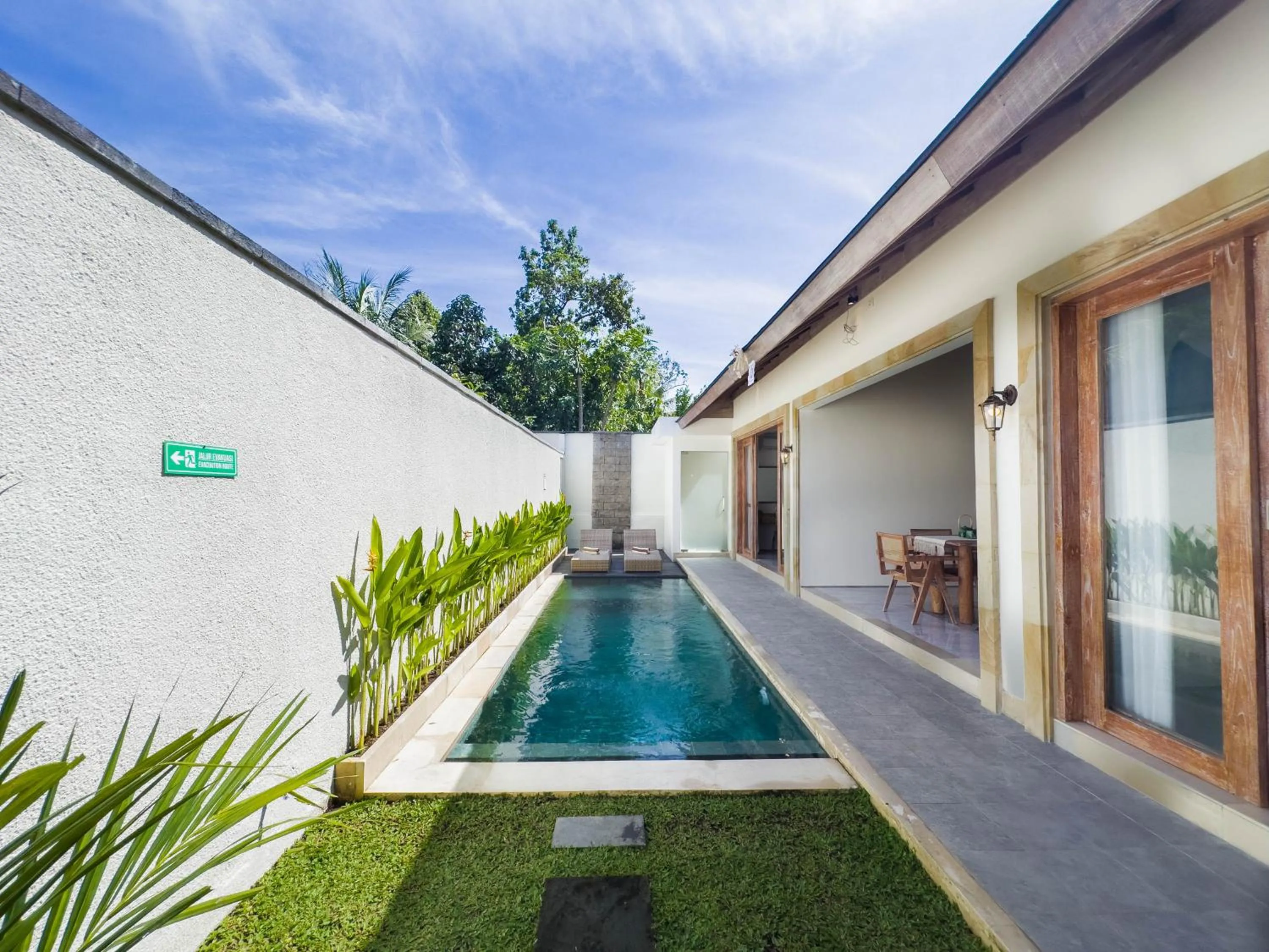 Swimming pool in Villa Waturenggong Ubud