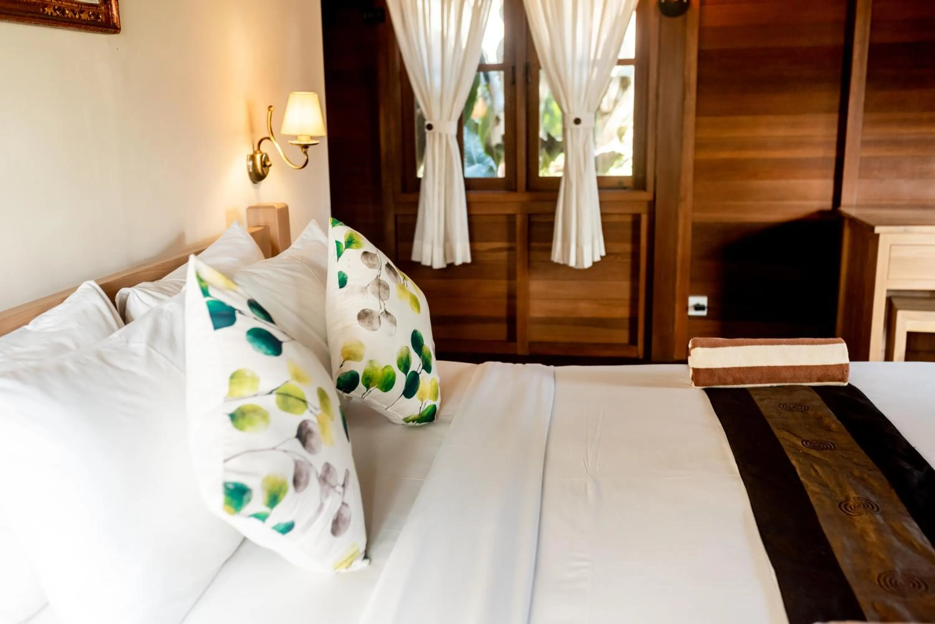 Bedroom, Bed in Villa Waturenggong Ubud