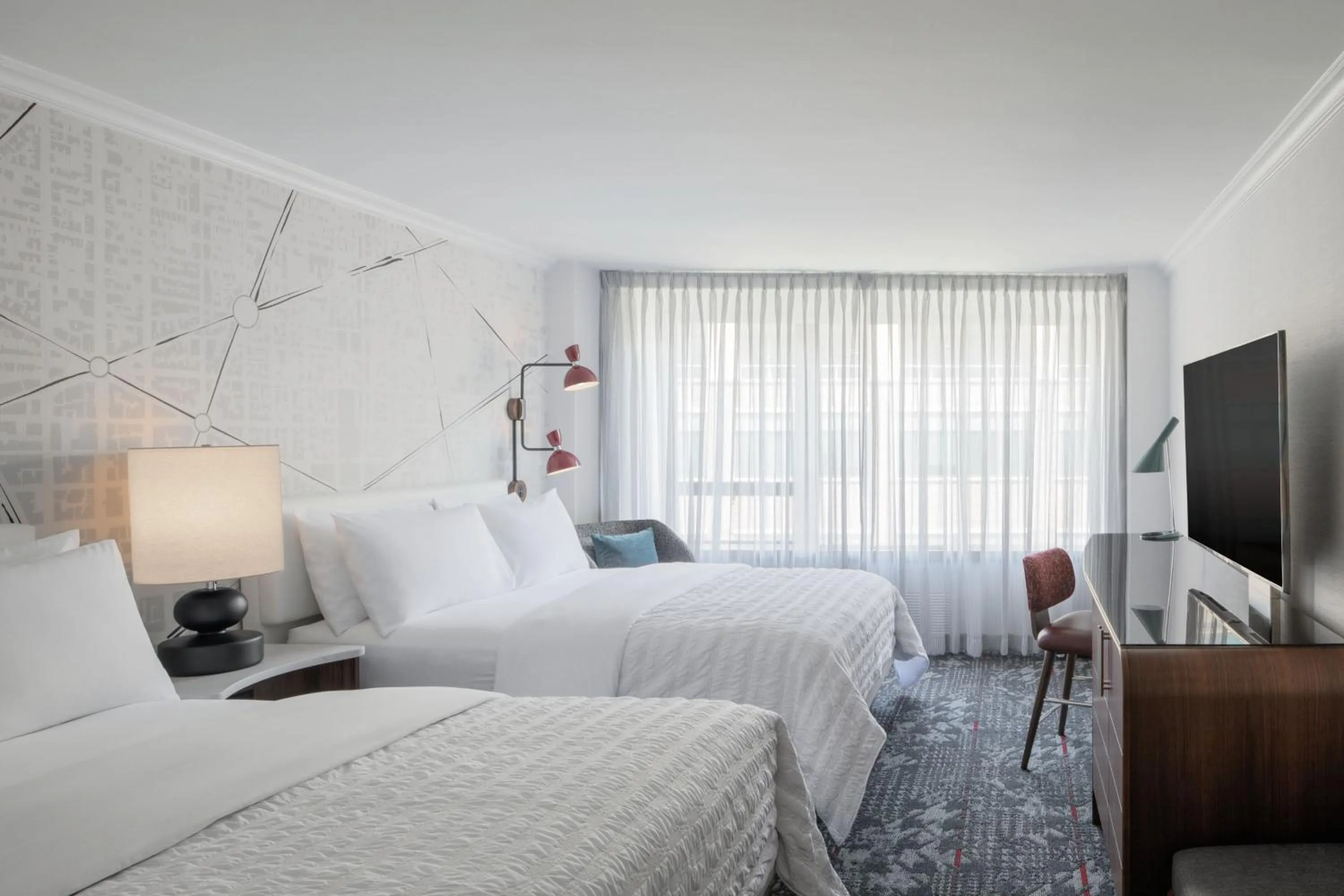 Photo of the whole room, Bed in Le Meridien Washington, DC, The Madison