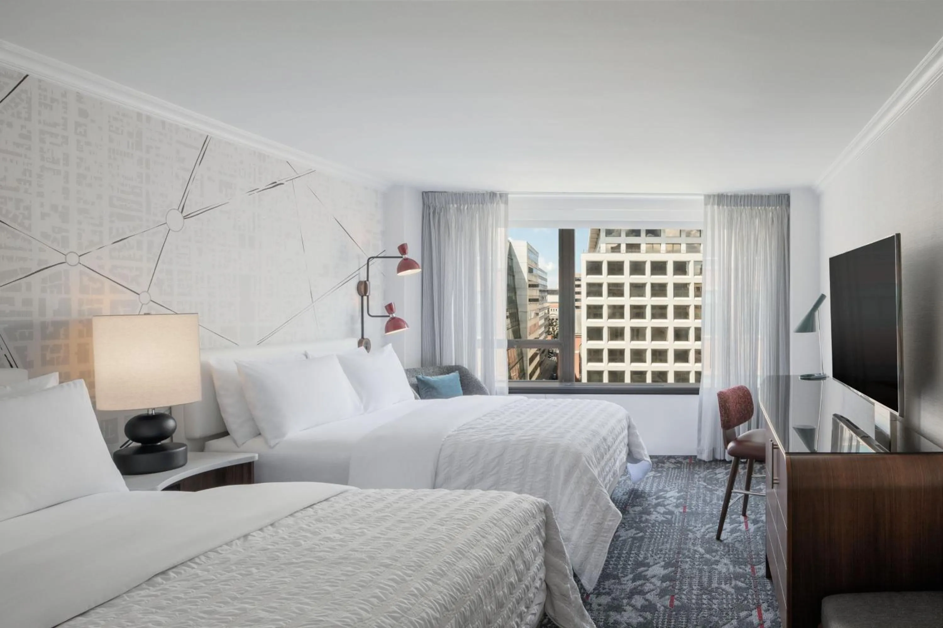 Photo of the whole room, Bed in Le Meridien Washington, DC, The Madison