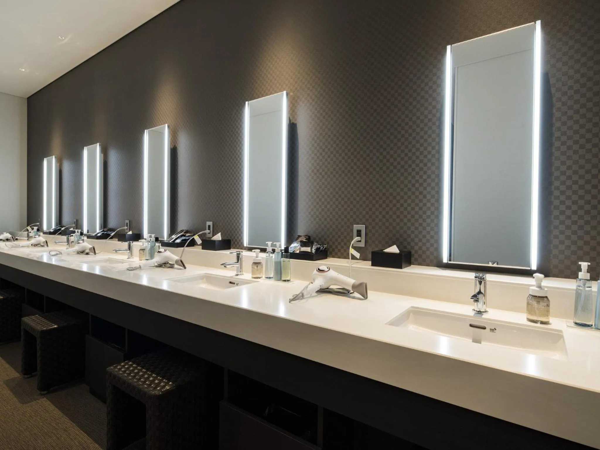 Hot Spring Bath in Portom International Hokkaido