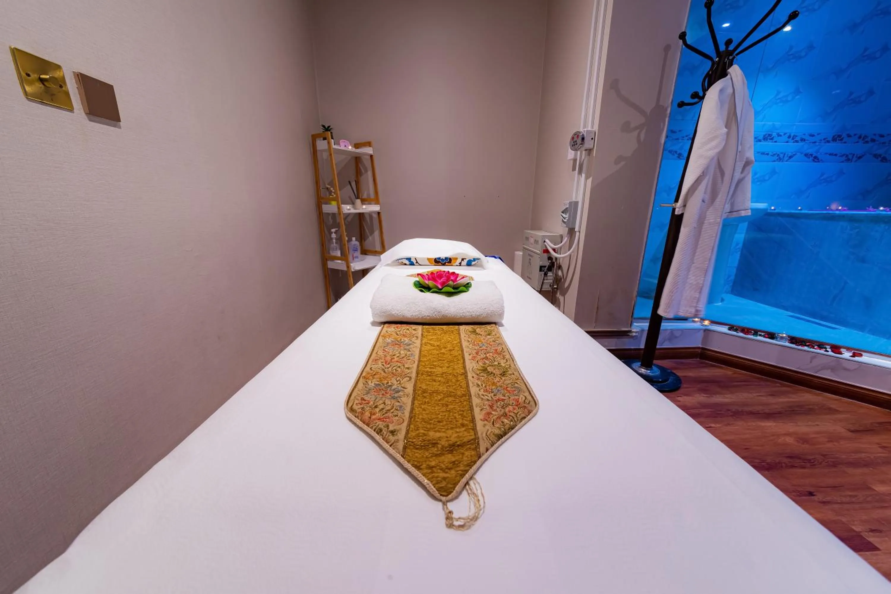 Spa and wellness centre/facilities, Bed in Saraya Palace Hotel
