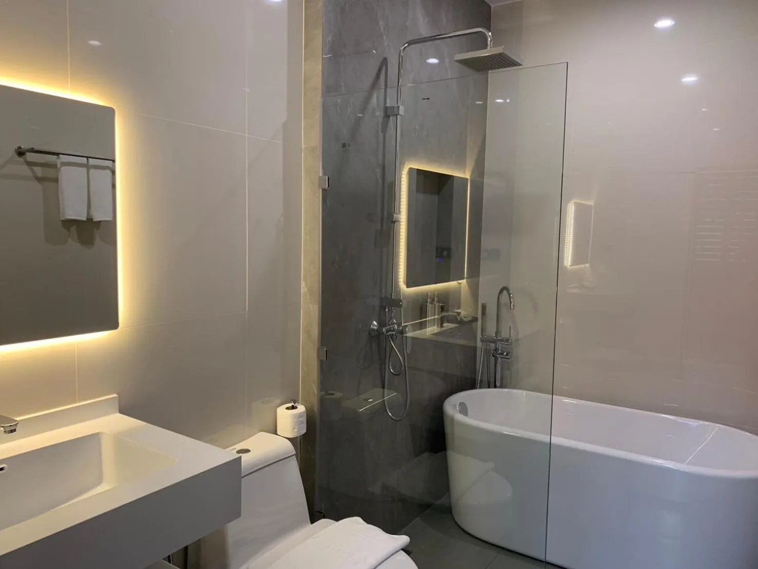 Bathroom in TOBEDzZ HOTEL