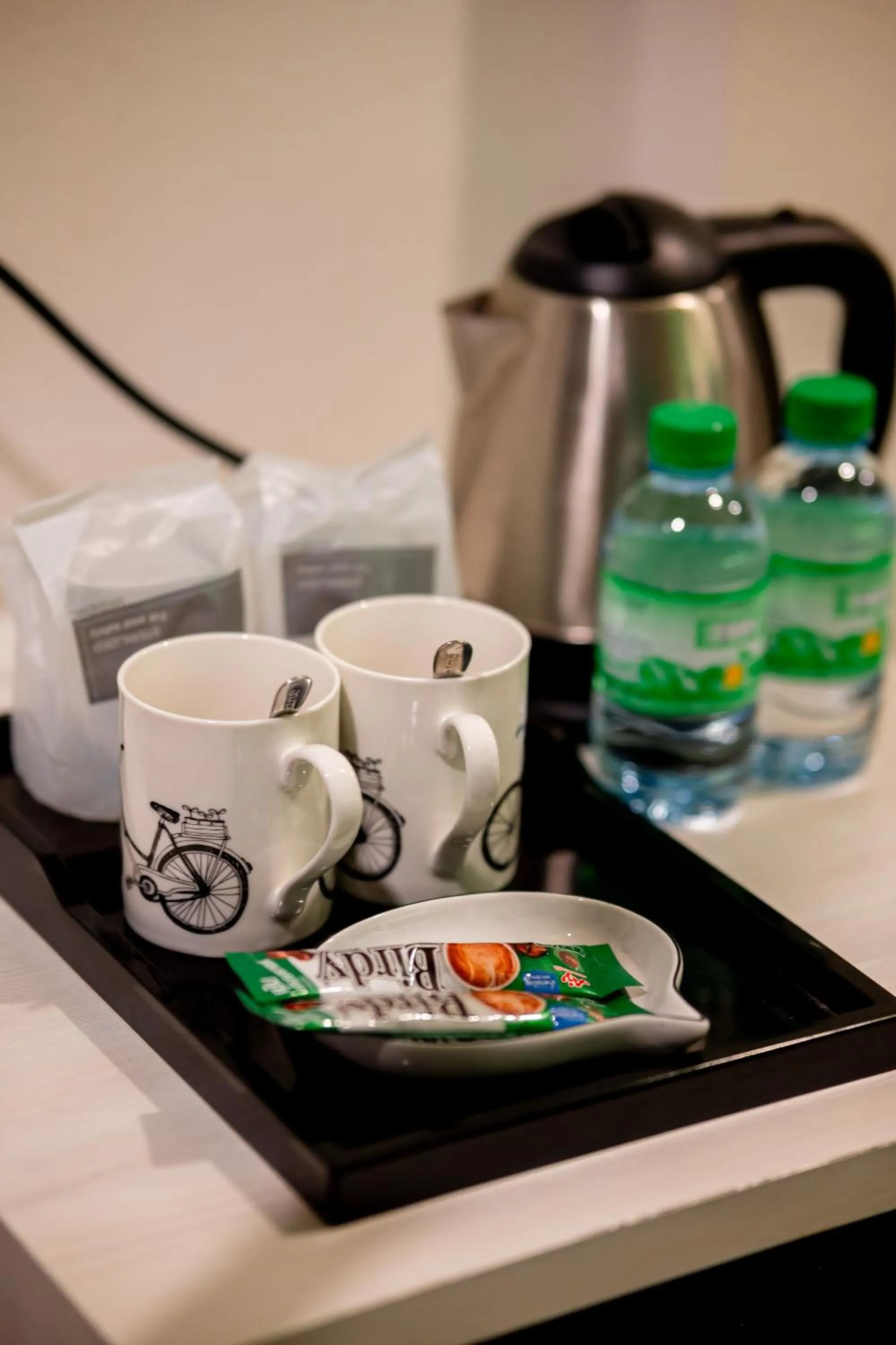 Coffee/tea facilities in TOBEDzZ HOTEL