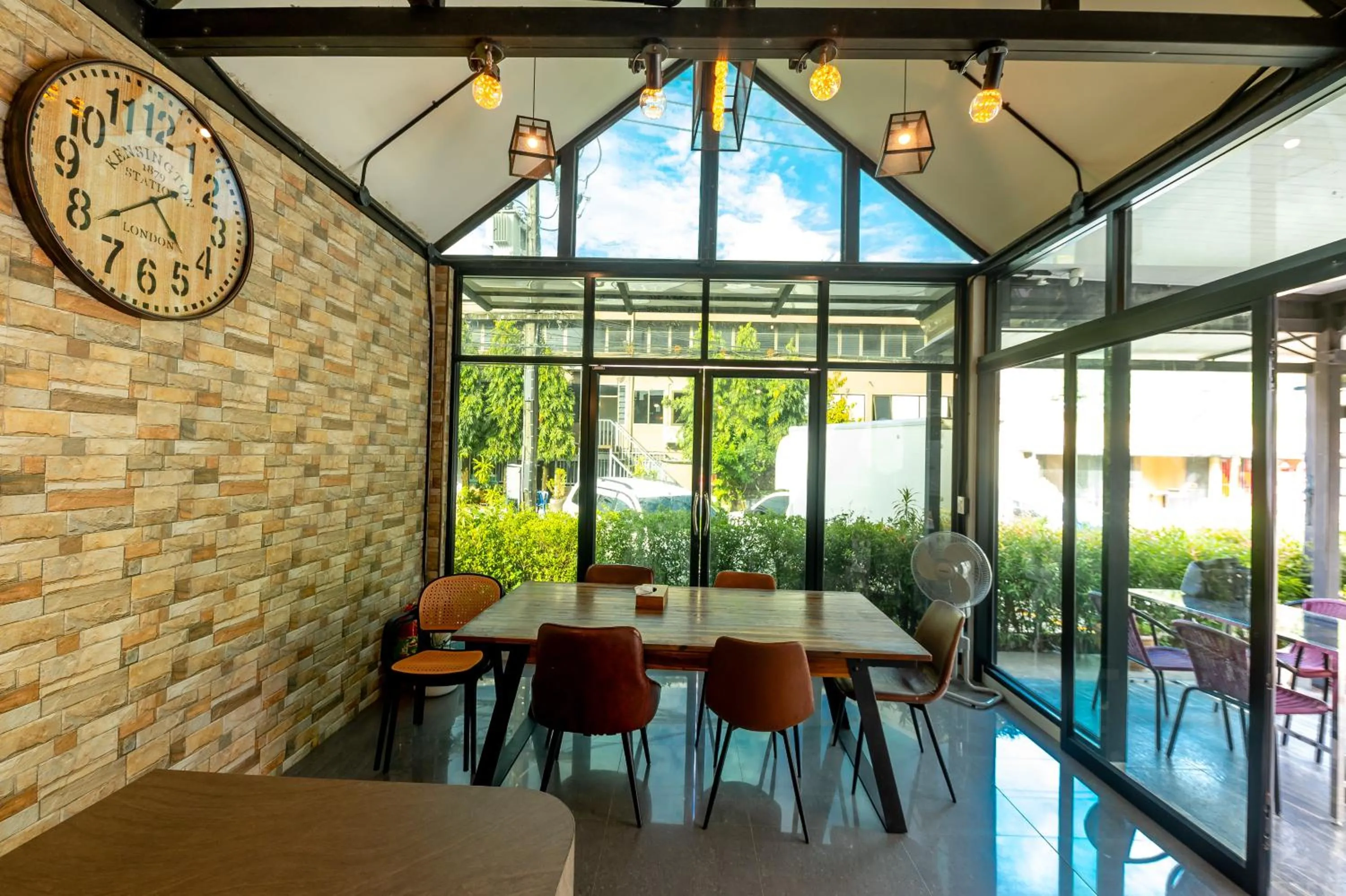 Lobby or reception in TOBEDzZ HOTEL