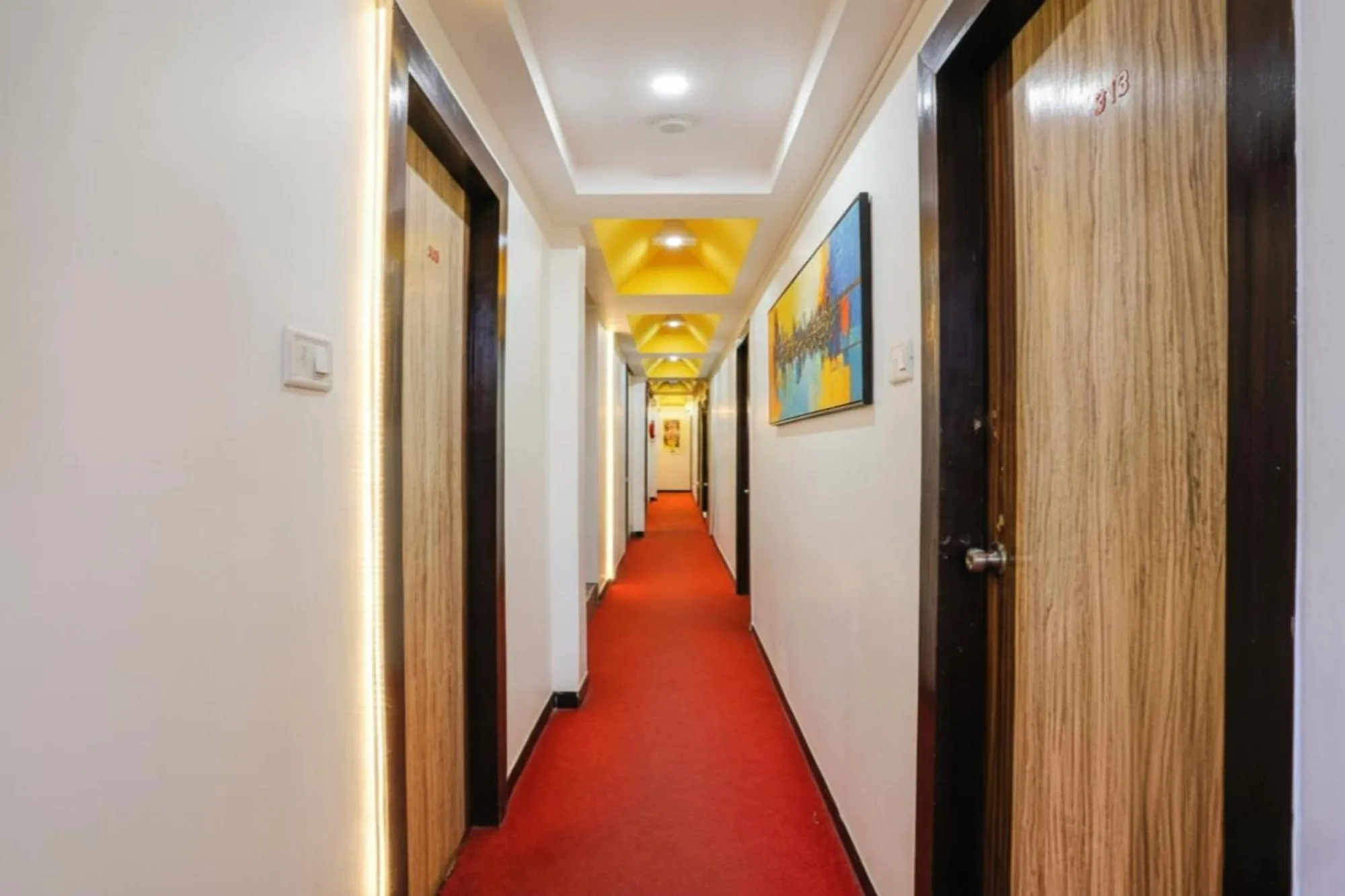 Lobby or reception in FabHotel Sai Chatra