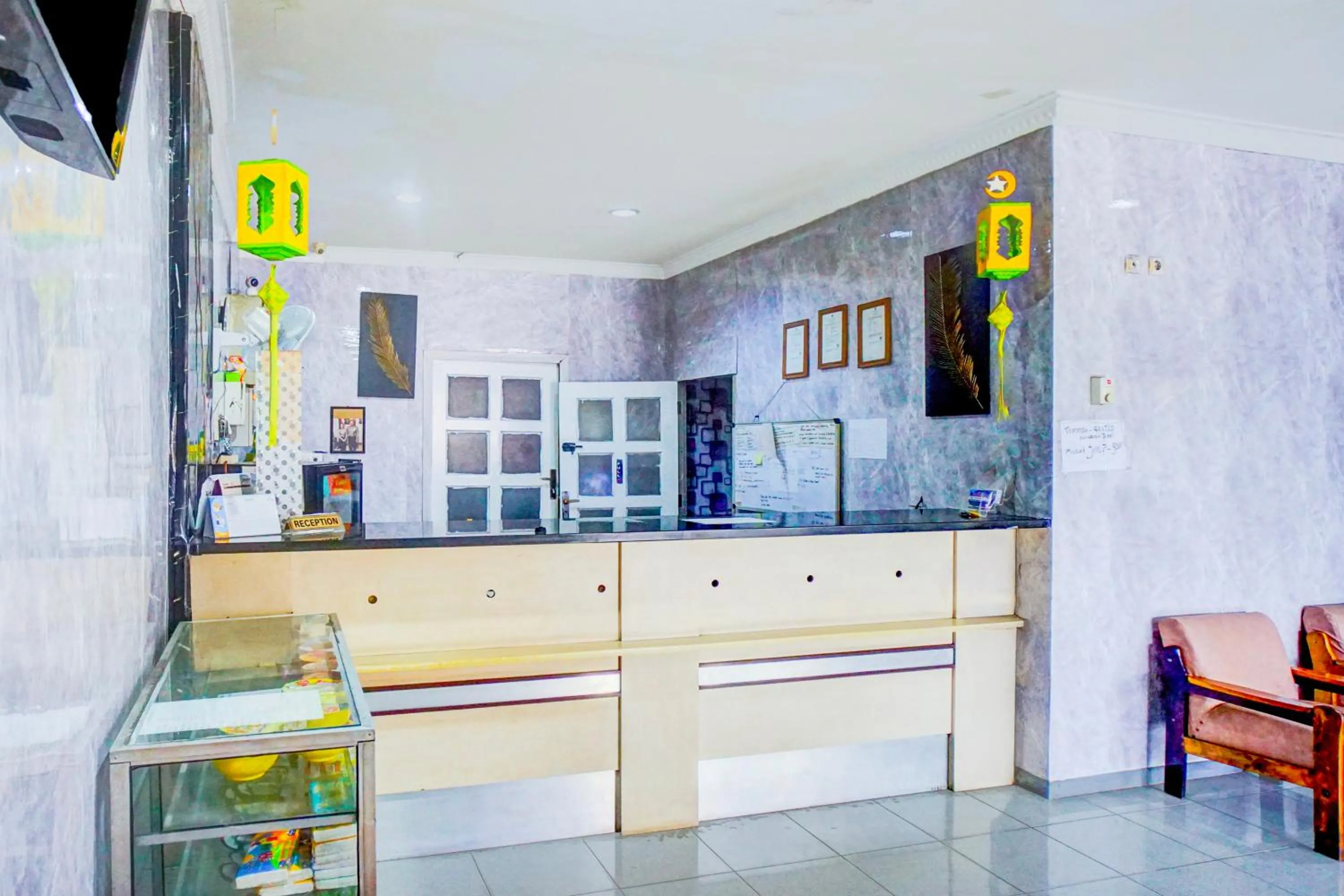Lobby or reception in Hotel O Asyaffirah Near Masjid Raya Al Mashun SM Raja Medan