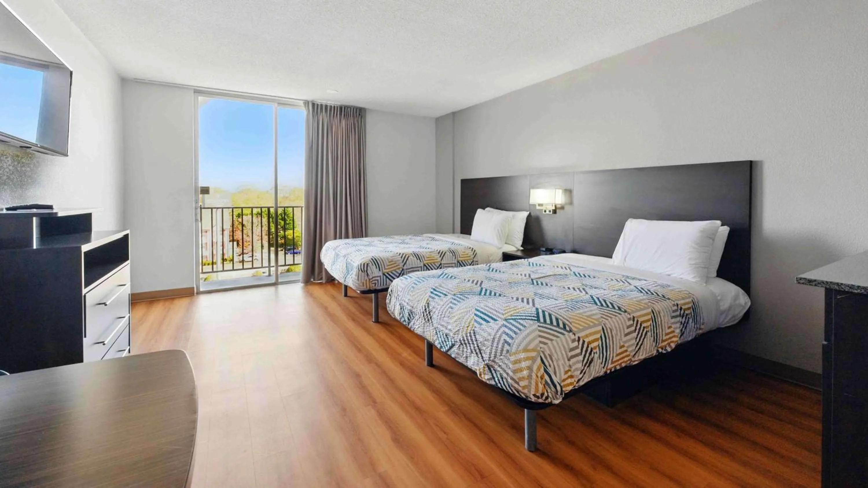 Bedroom, Bed in Motel 6-Atlanta, GA - Atlanta Airport