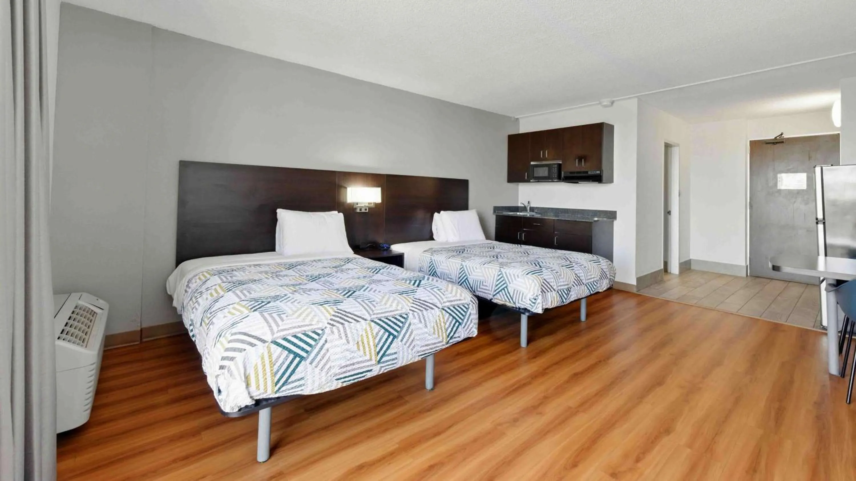 Bedroom, Bed in Motel 6-Atlanta, GA - Atlanta Airport