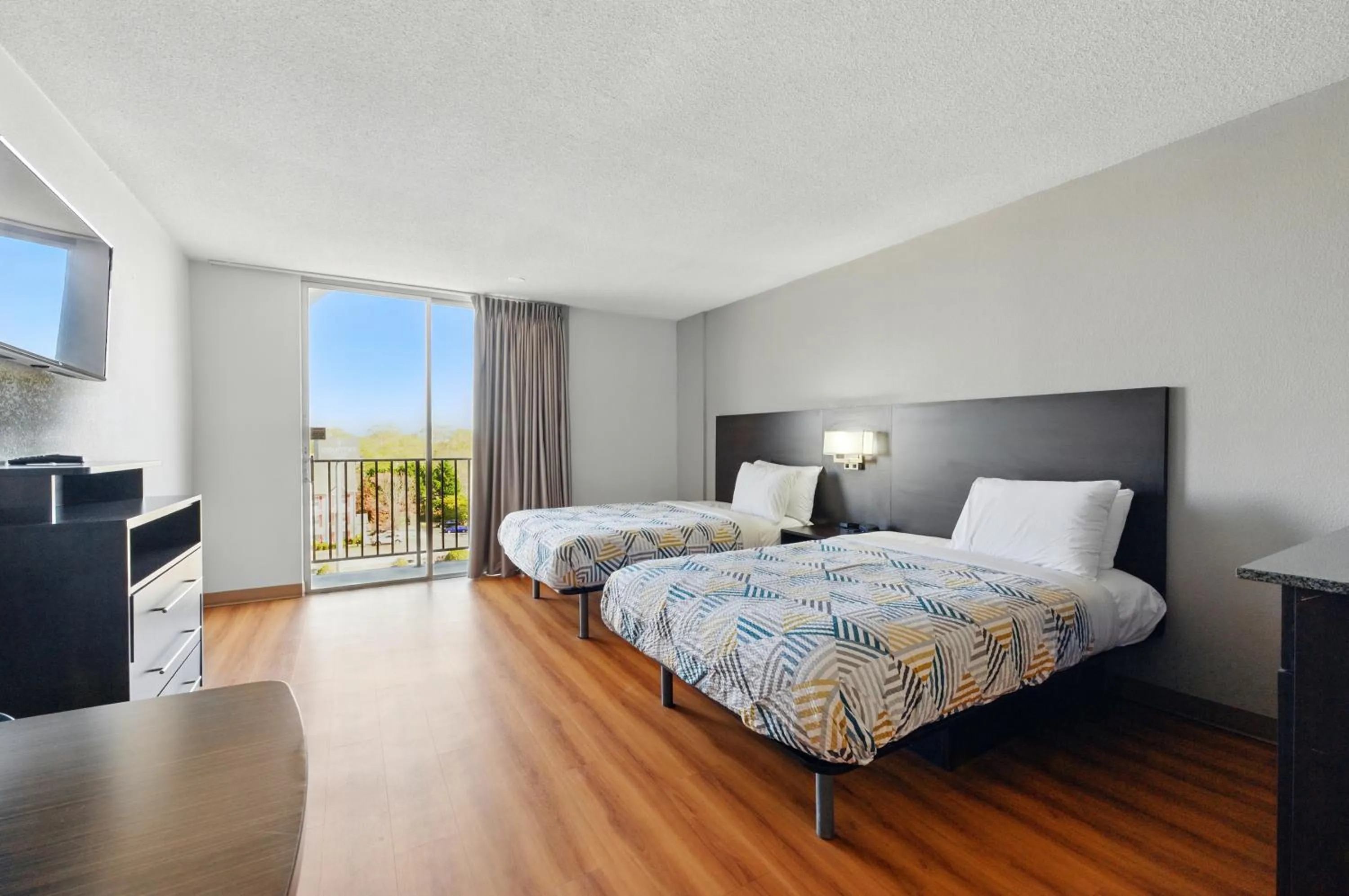 Bedroom, Bed in Motel 6-Atlanta, GA - Atlanta Airport