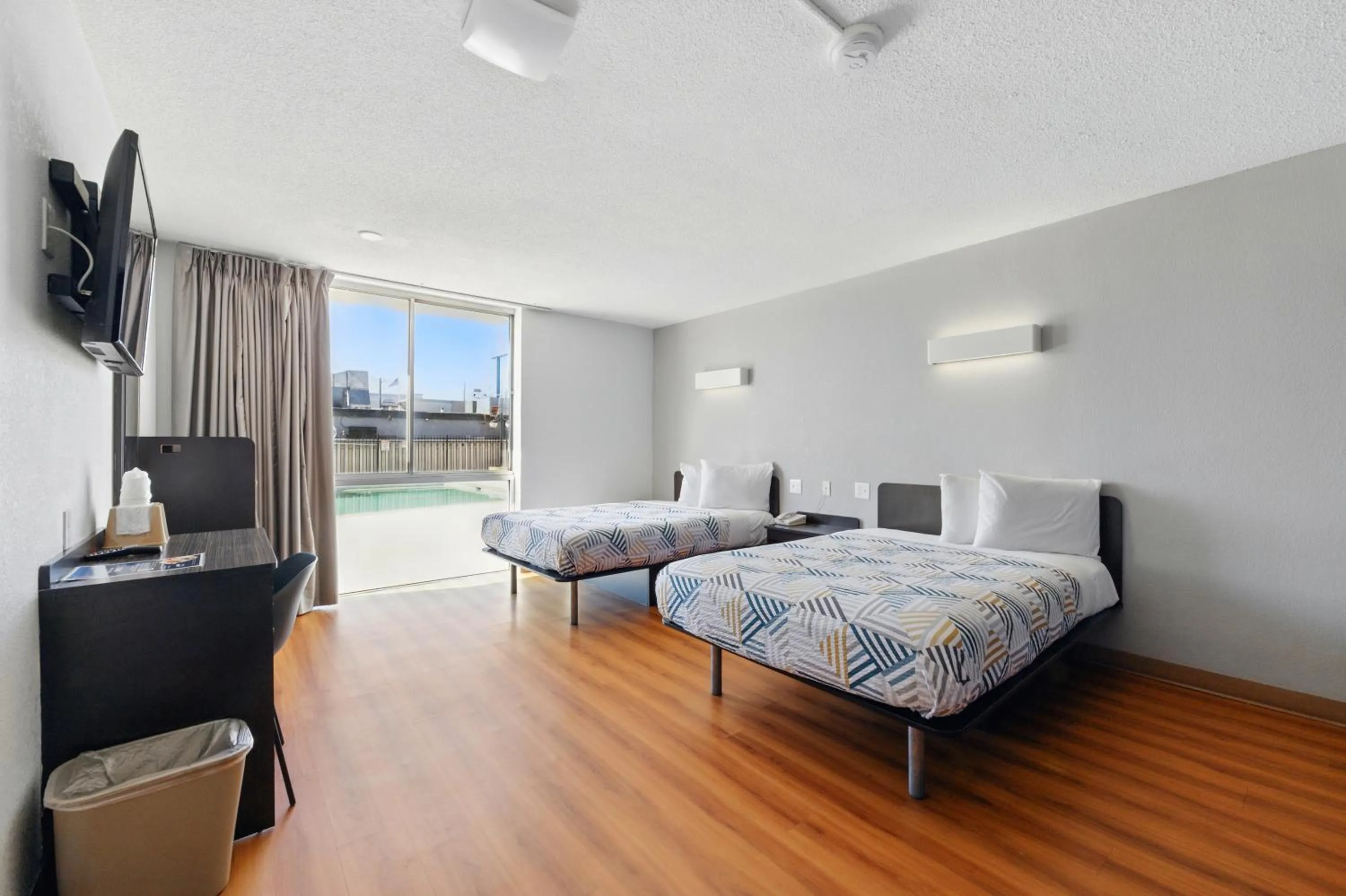 Bed in Motel 6-Atlanta, GA - Atlanta Airport