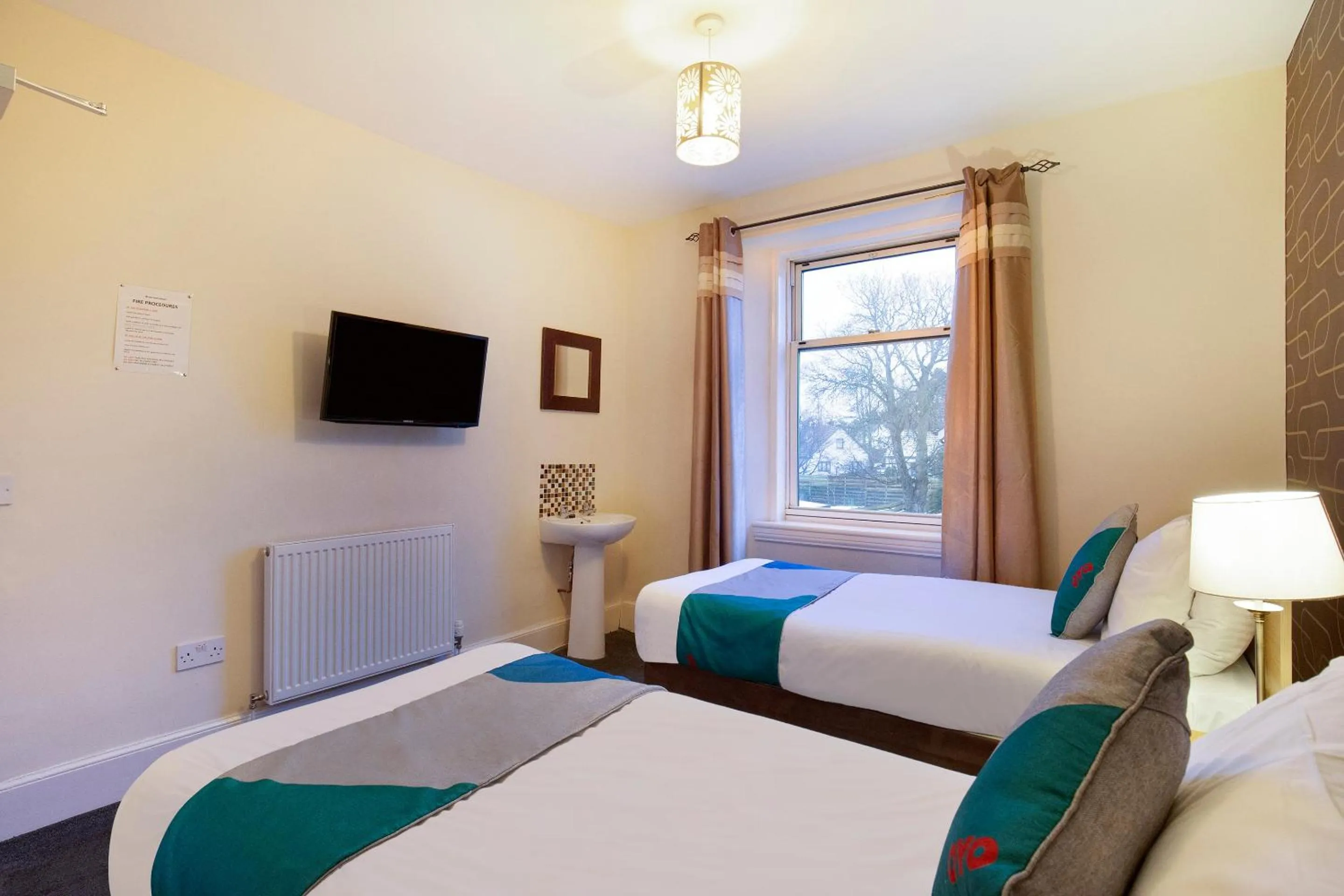 Bedroom in OYO Braeriach Hotel, Highlands Scotland