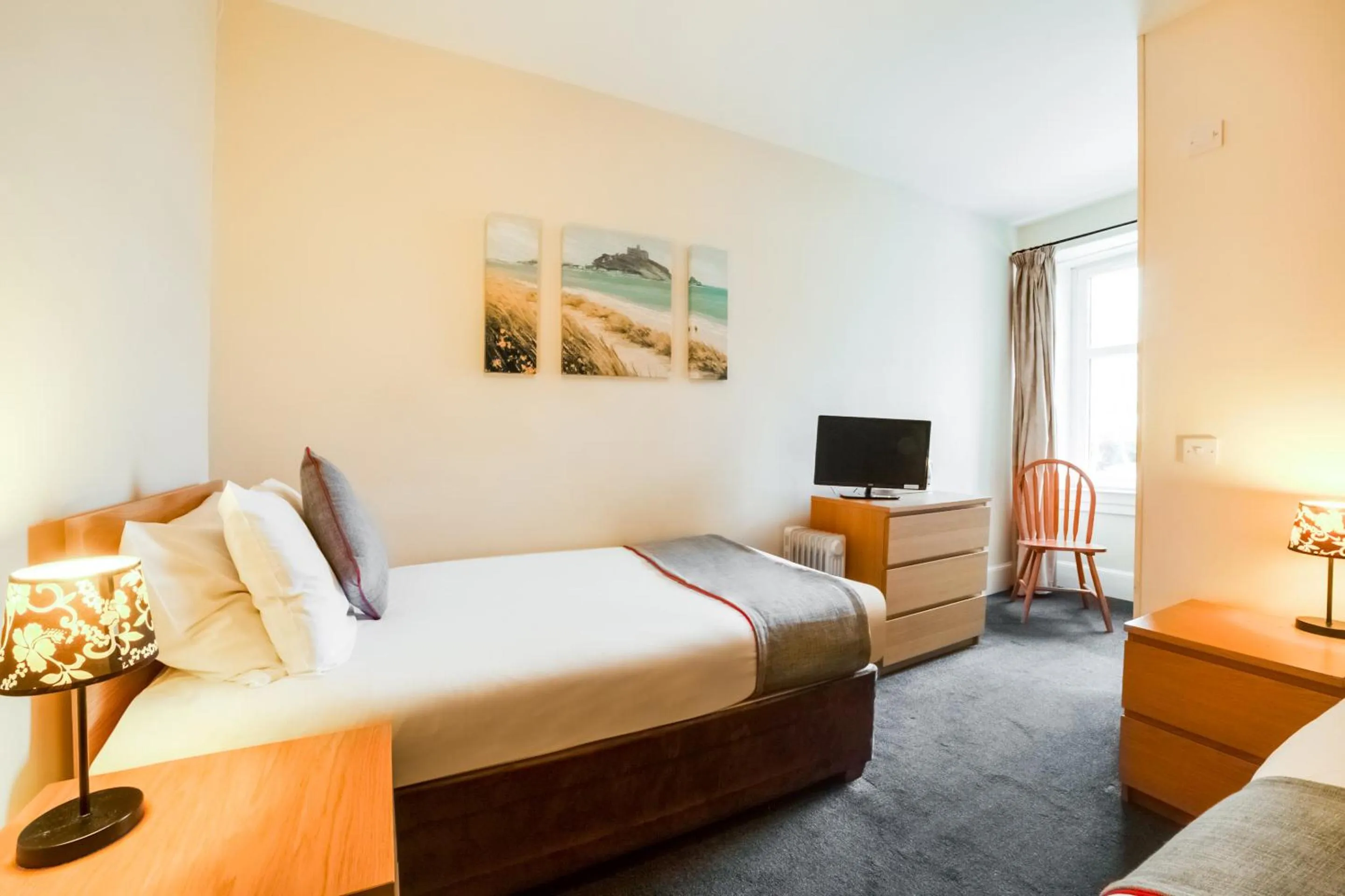 Bedroom in OYO Braeriach Hotel, Highlands Scotland