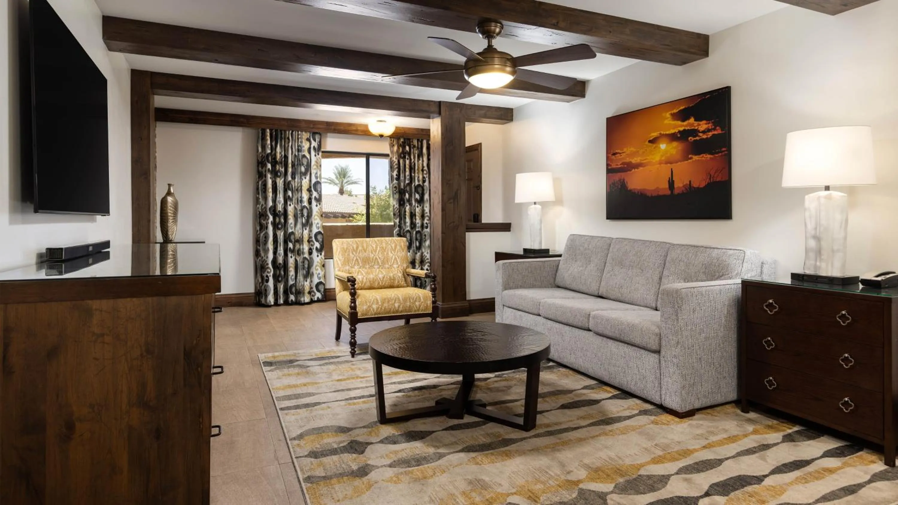 Photo of the whole room in Holiday Inn Club Vacations Scottsdale Resort