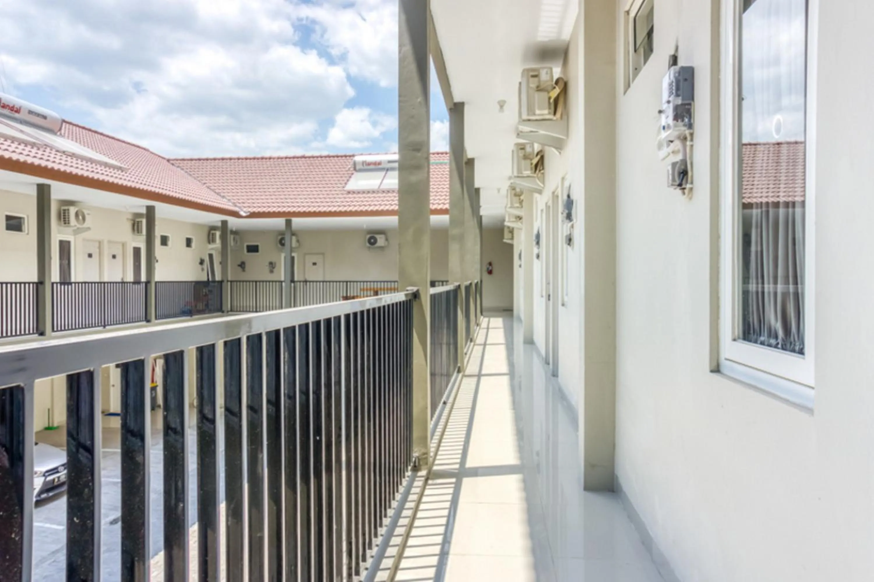 Balcony/Terrace in RedDoorz @ Plemburan Jakal 2