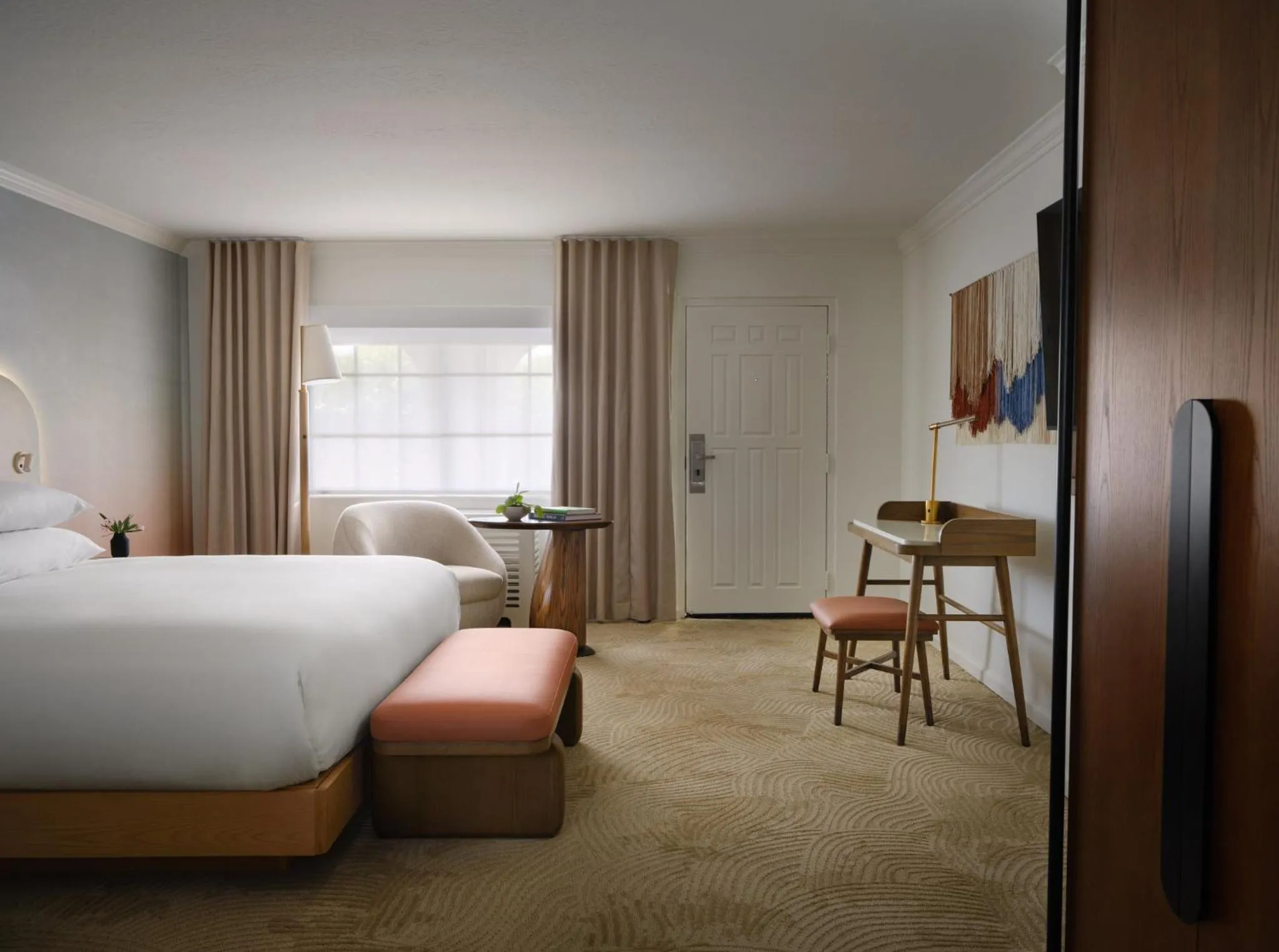 Photo of the whole room, Bed in Kimpton Miralina coming soon - Scottsdale Plaza Resort