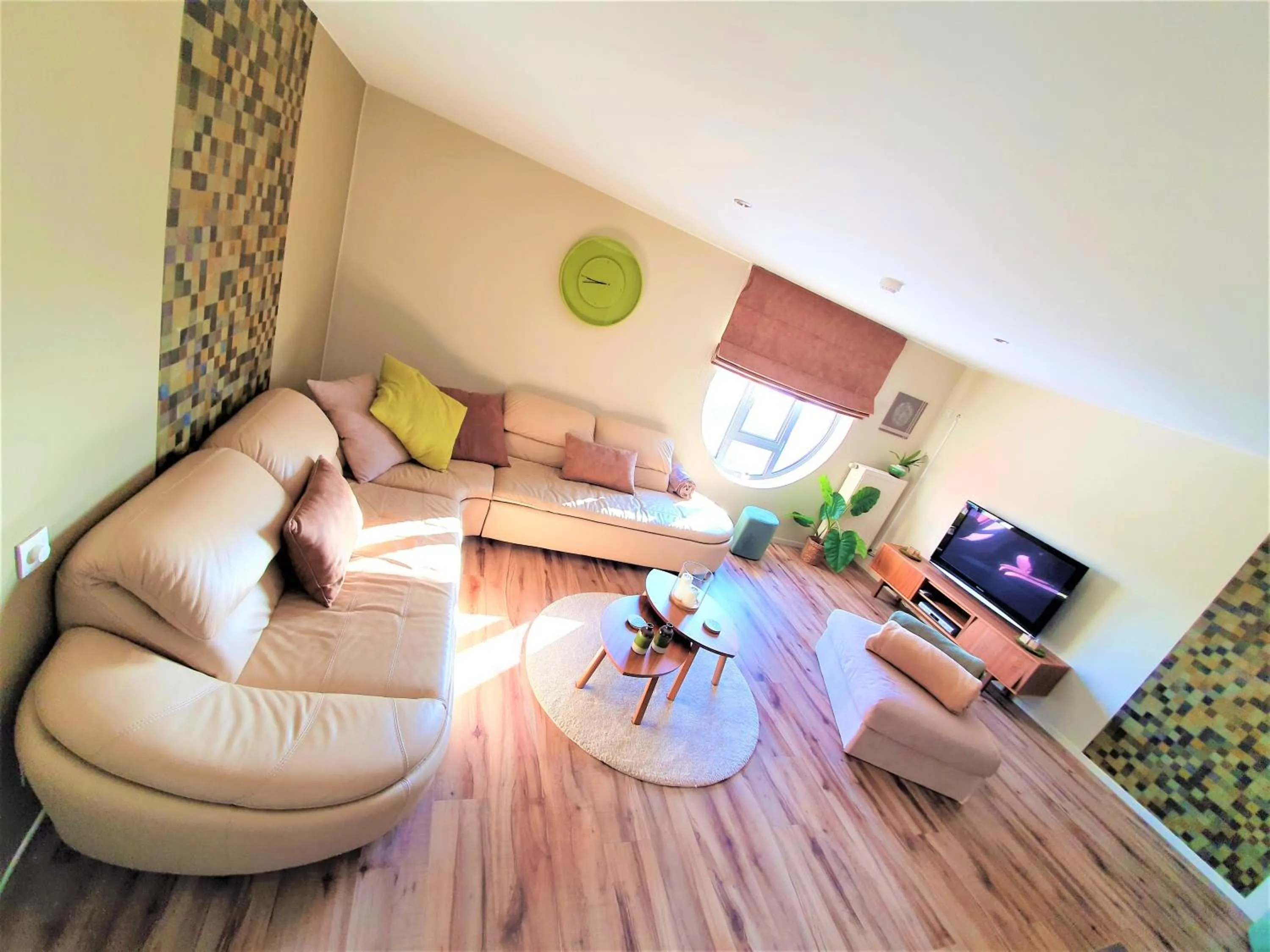 Living room in LES 7 MEUSES - Restaurant & Hébergements HÔTELIERS - INSOLITES - WELLNESS - GÎTES