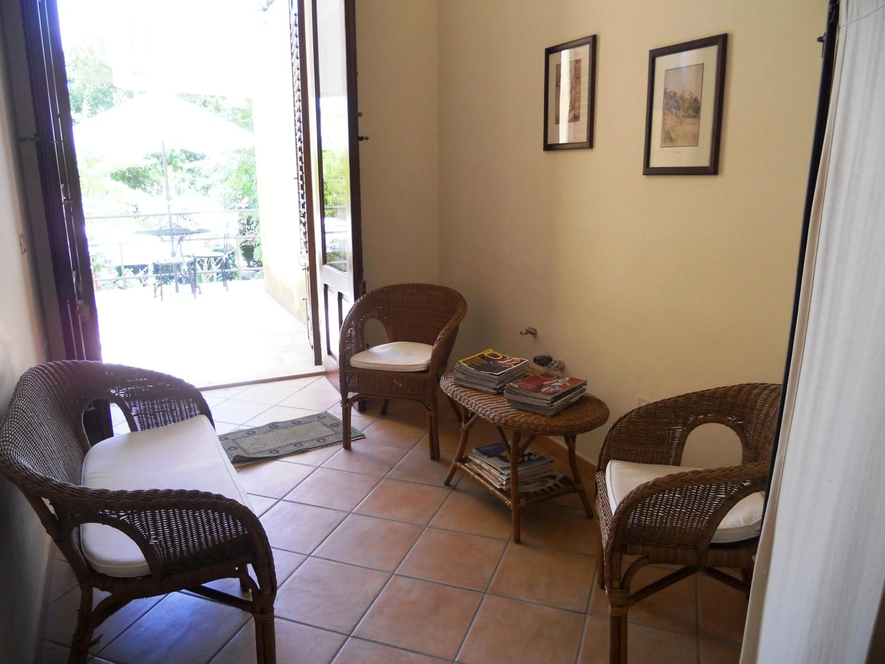 Other in B&B Macrina