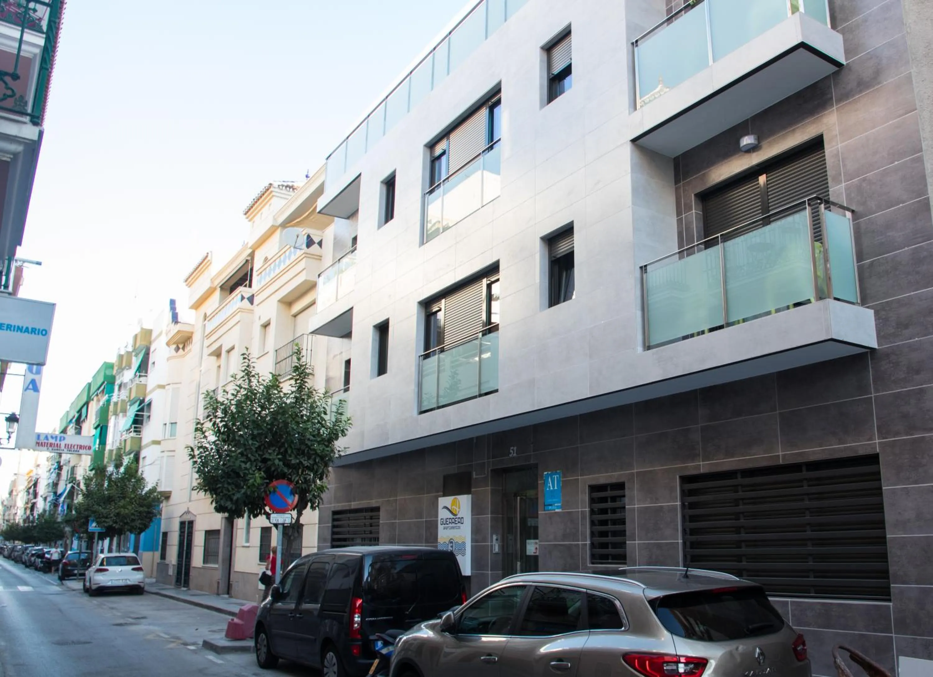 Facade/entrance in Apartamentos Guerrero 3