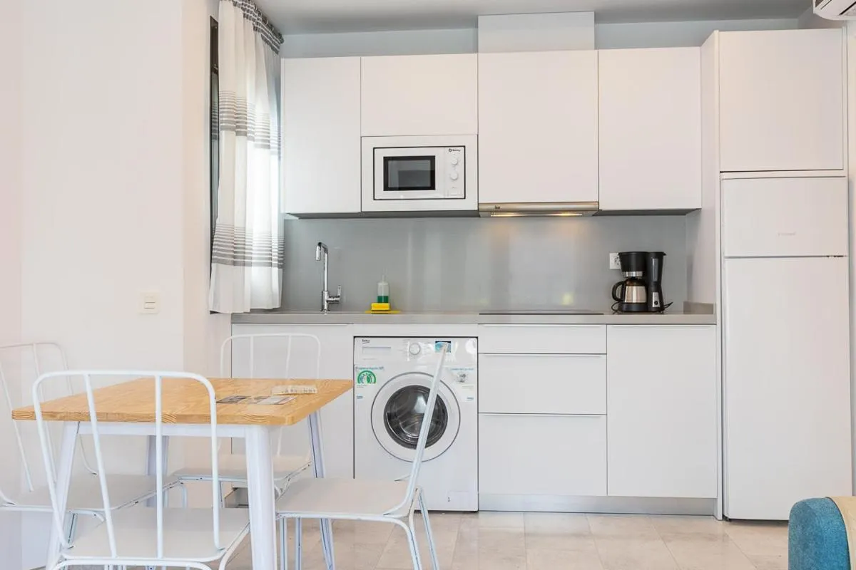 Kitchen or kitchenette in Apartamentos Guerrero 3