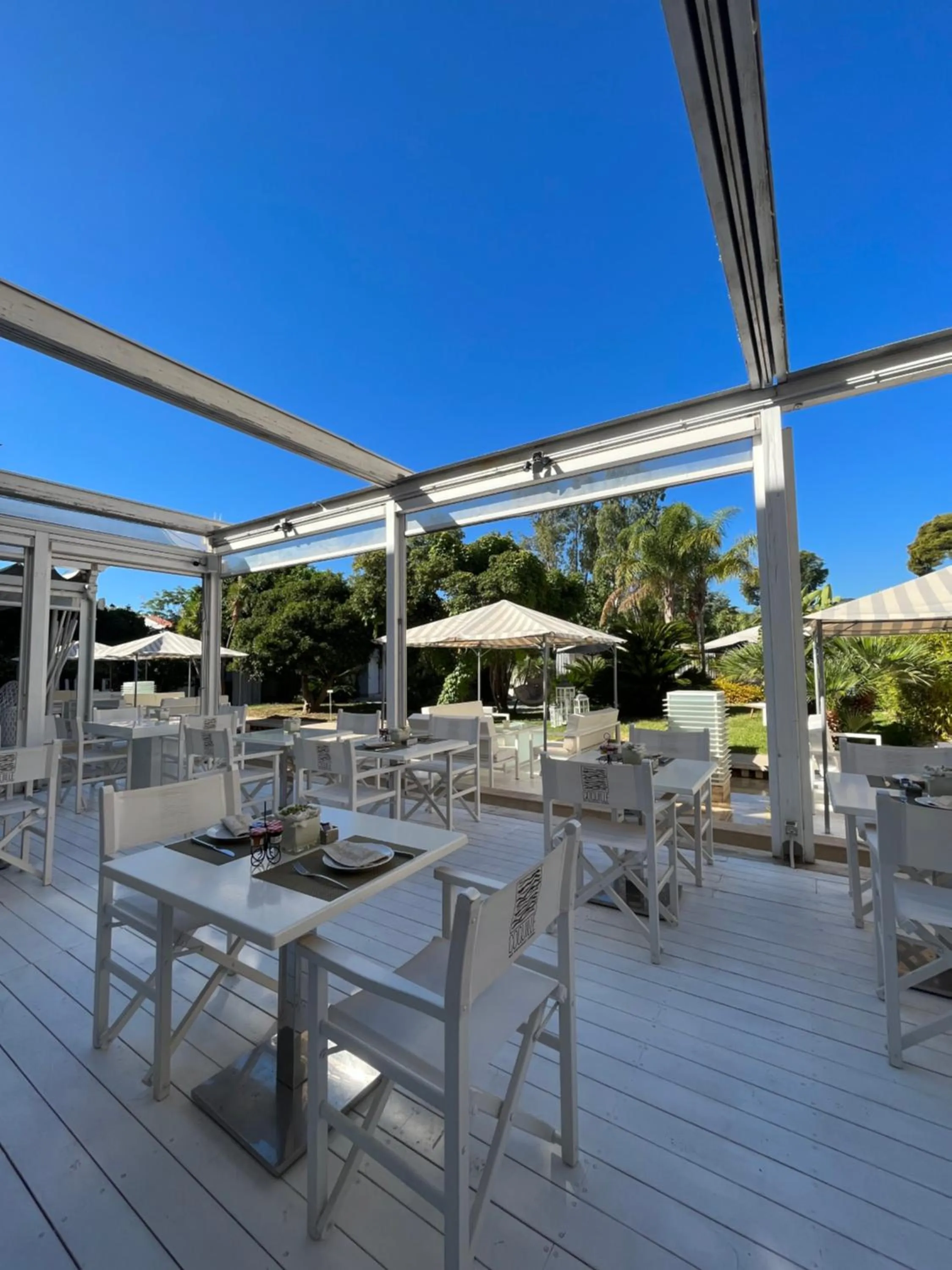 Buffet breakfast in Relais Corte Degli Aragonesi