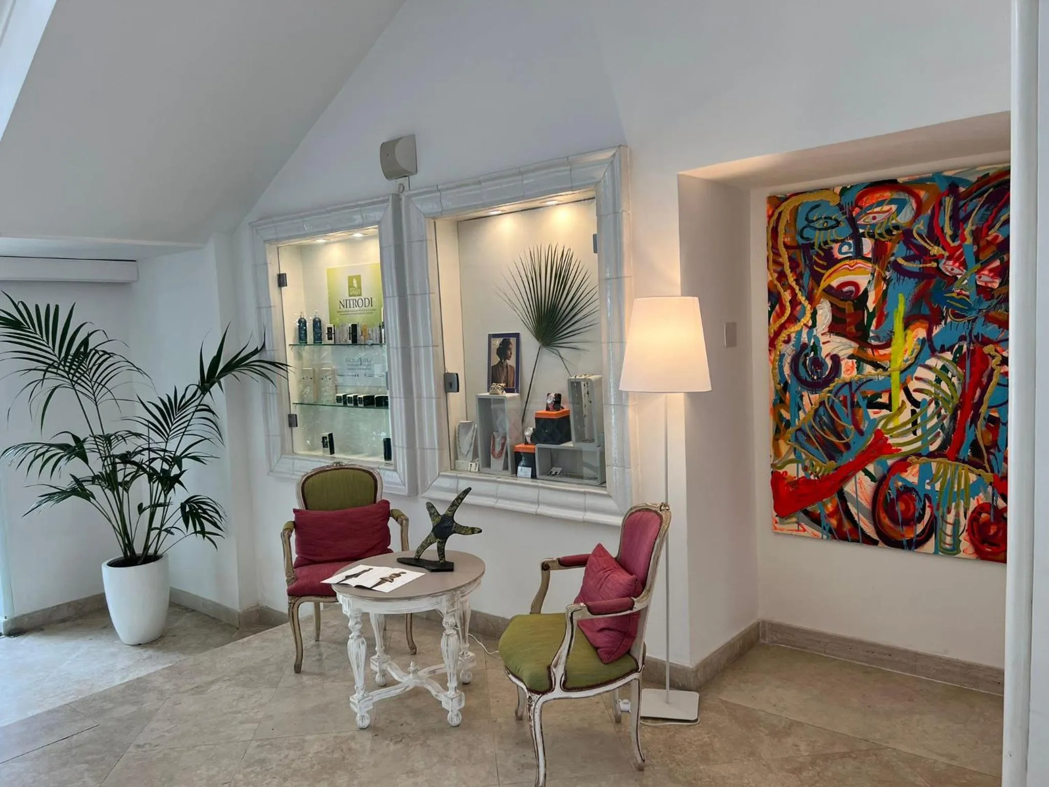 Lobby or reception in Relais Corte Degli Aragonesi