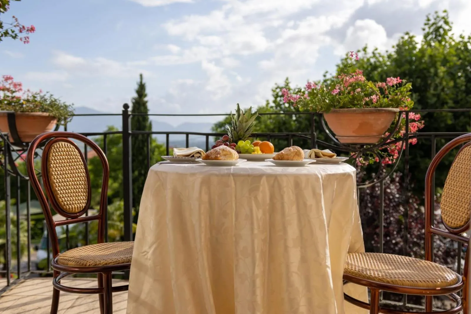 Balcony/Terrace in Hotel La Grotte