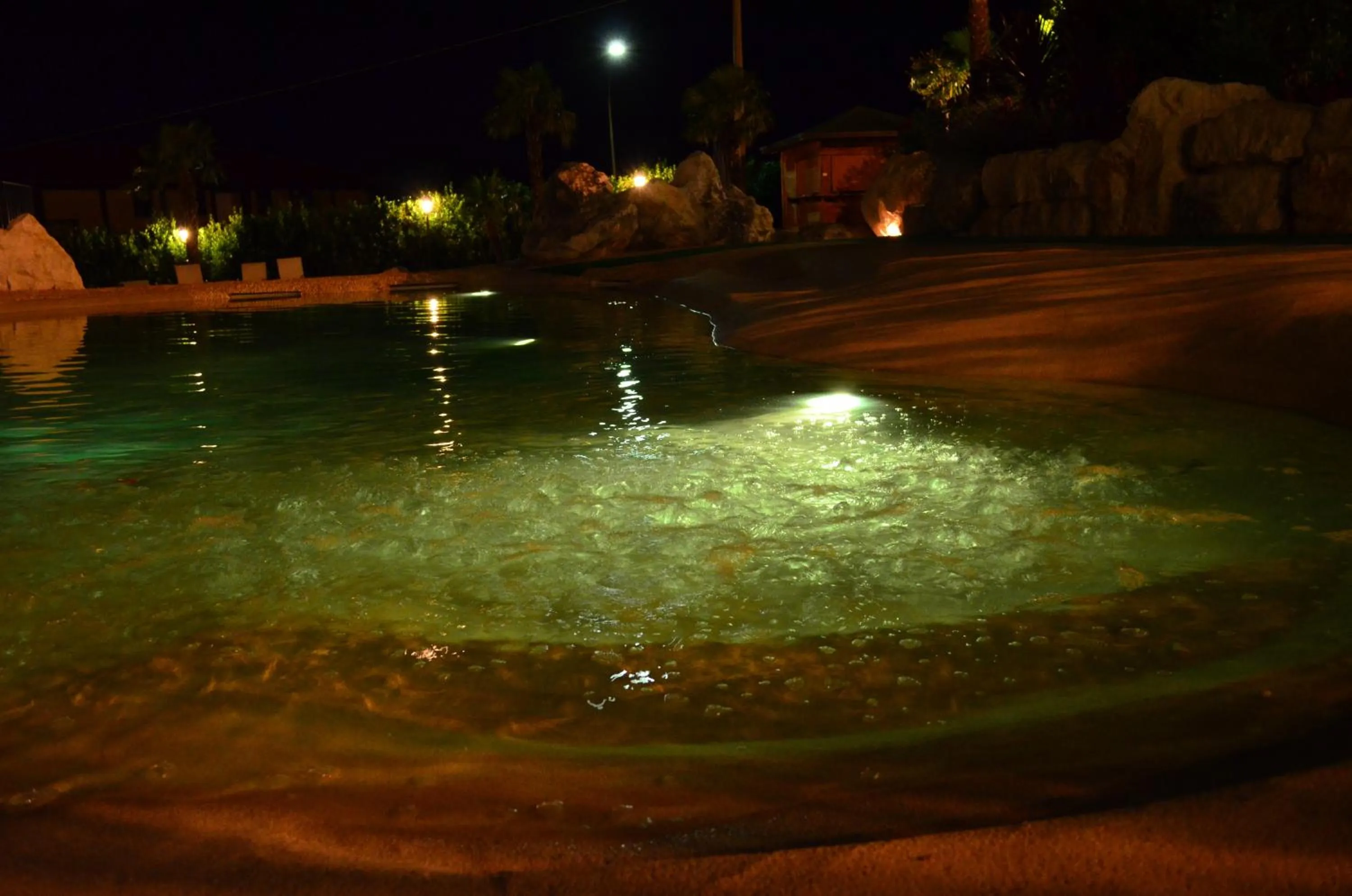 Swimming pool in Hotel La Grotte