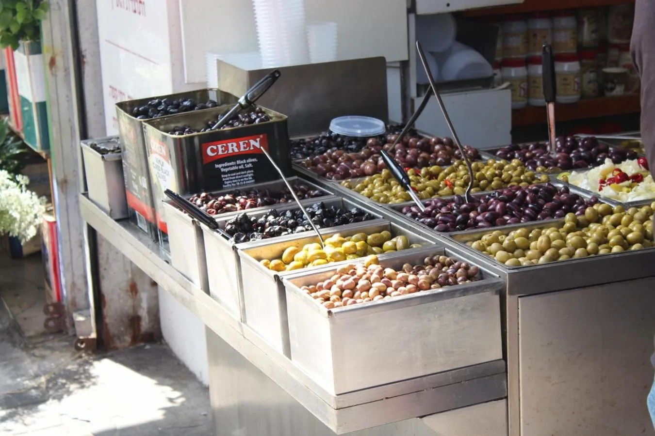 Shopping Area in Theodor Brown Rothschild Tel-Aviv, a member of Brown Hotels