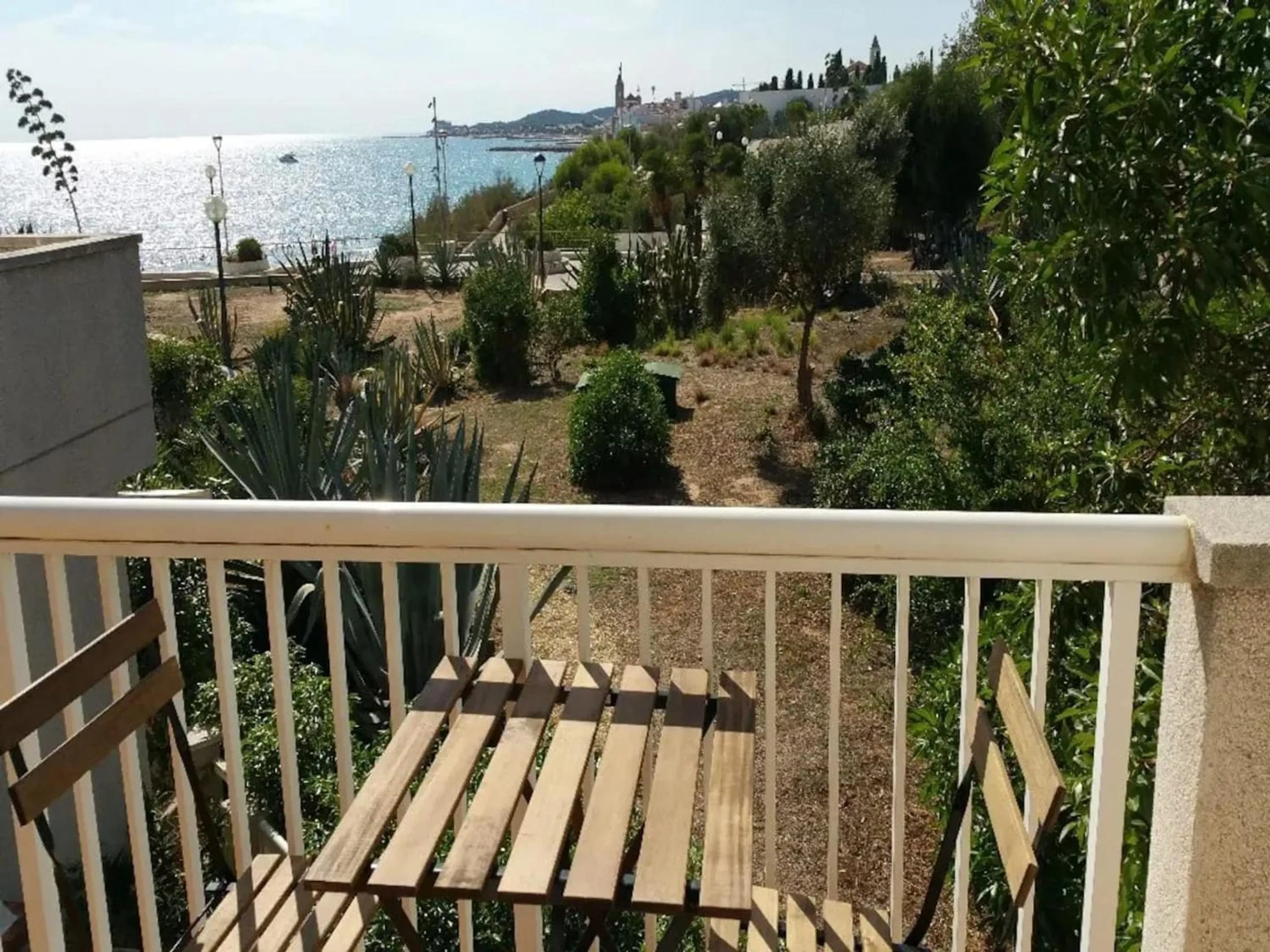 Garden in Comfortable House in Sitges with Shared Pool