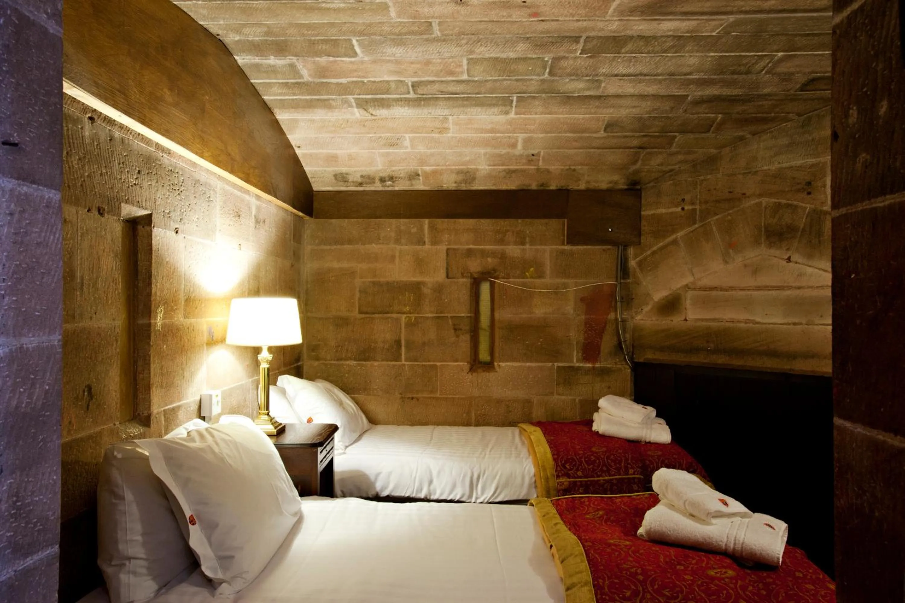 Bedroom, Bed in Peckforton Castle