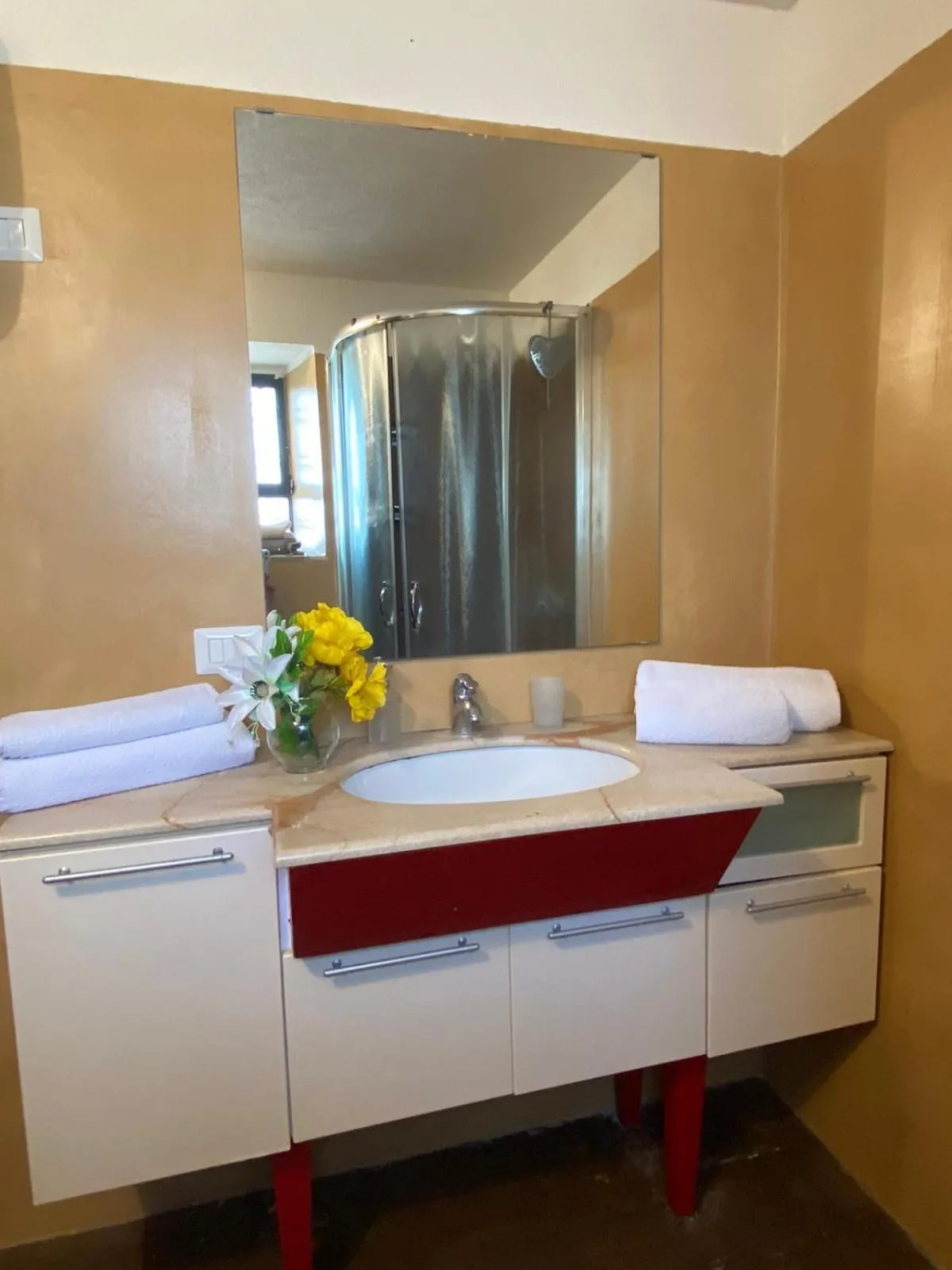 Bathroom in Oasi Del Fiumefreddo