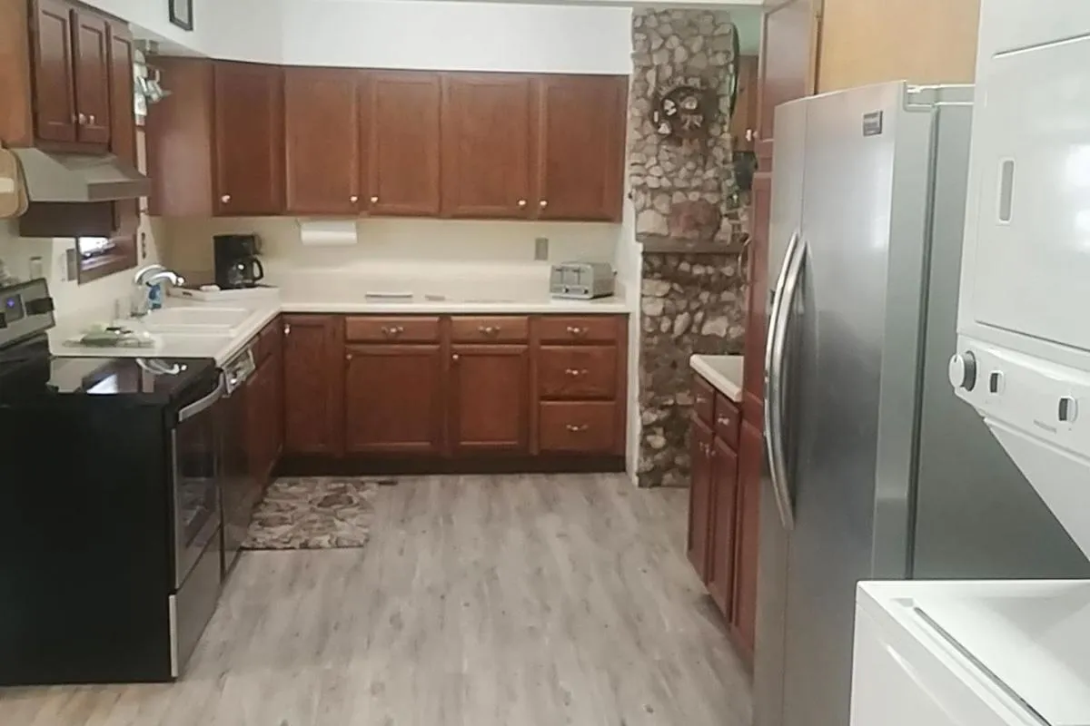 Freedom Ridge Cabins