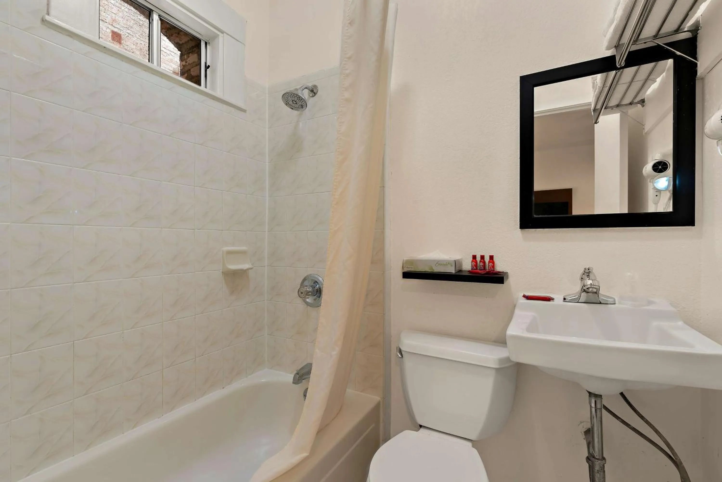 Bathroom in Mithila San Francisco - SureStay Collection by Best Western