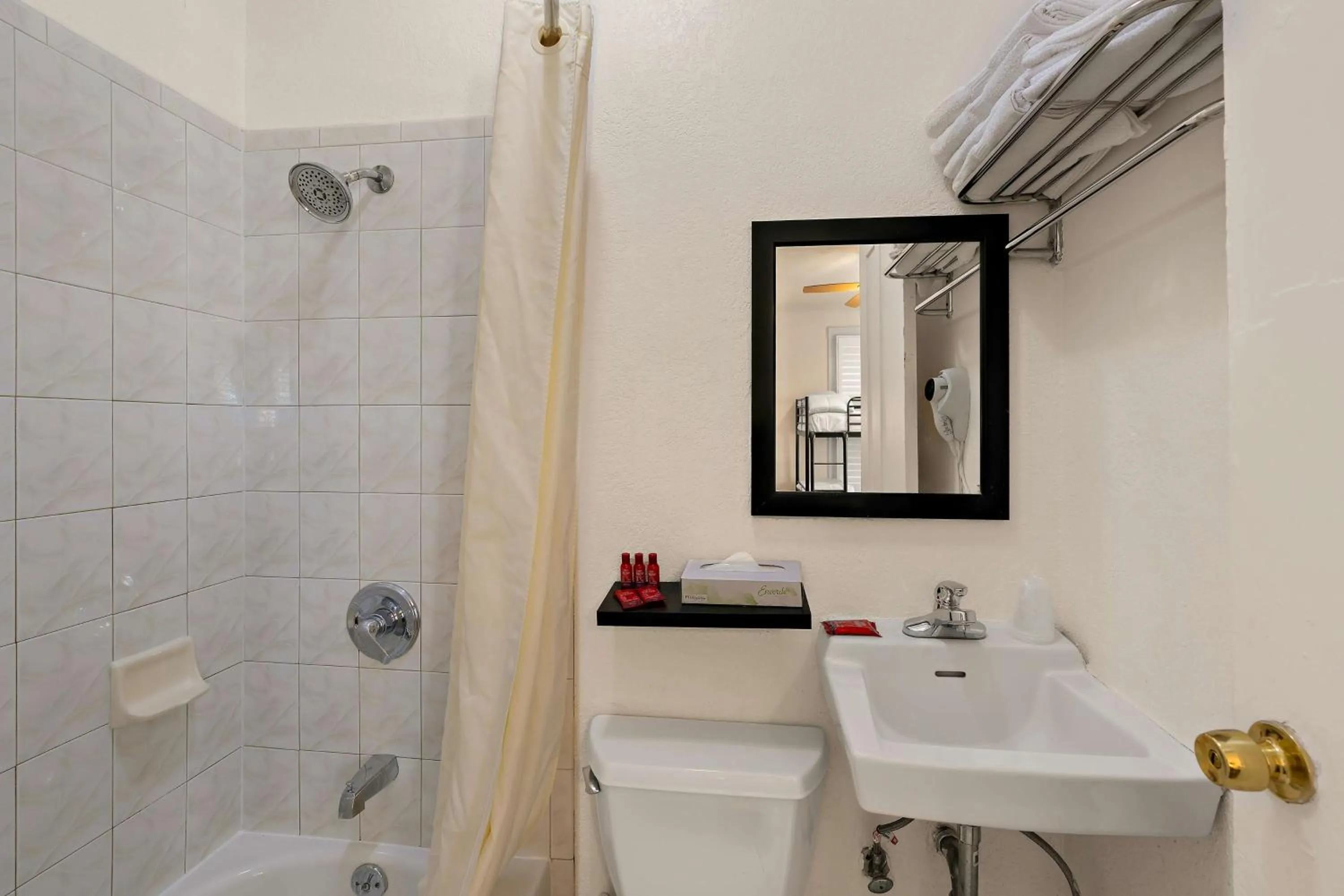 Bathroom in Mithila San Francisco - SureStay Collection by Best Western