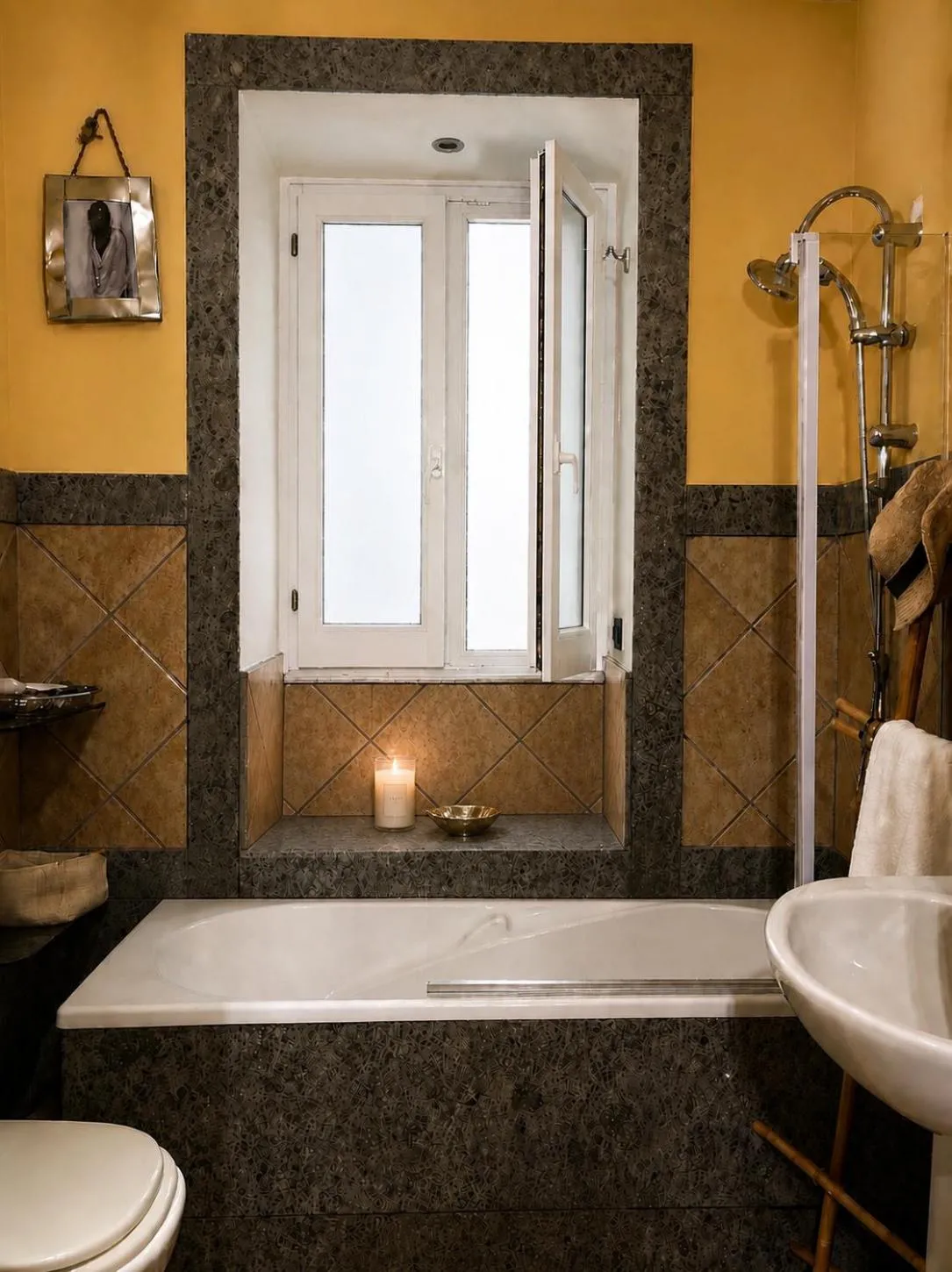 Shower in Casa Rubinacci