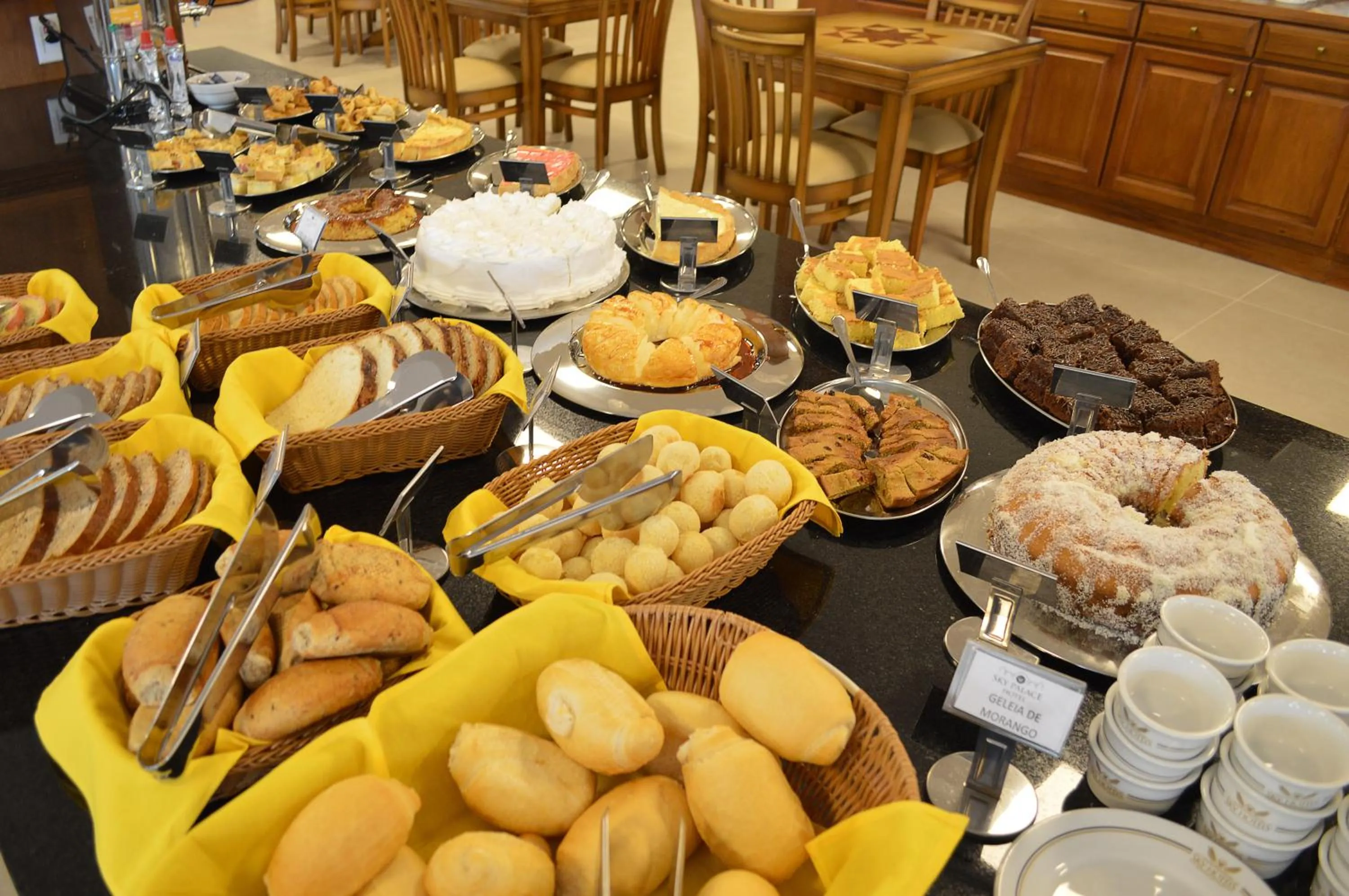 Food and drinks in Sky Palace Hotel