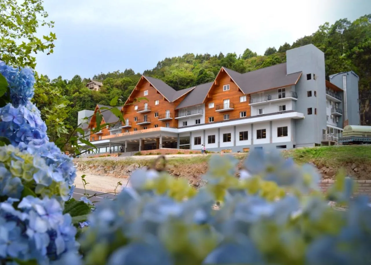 Property building in Sky Palace Hotel