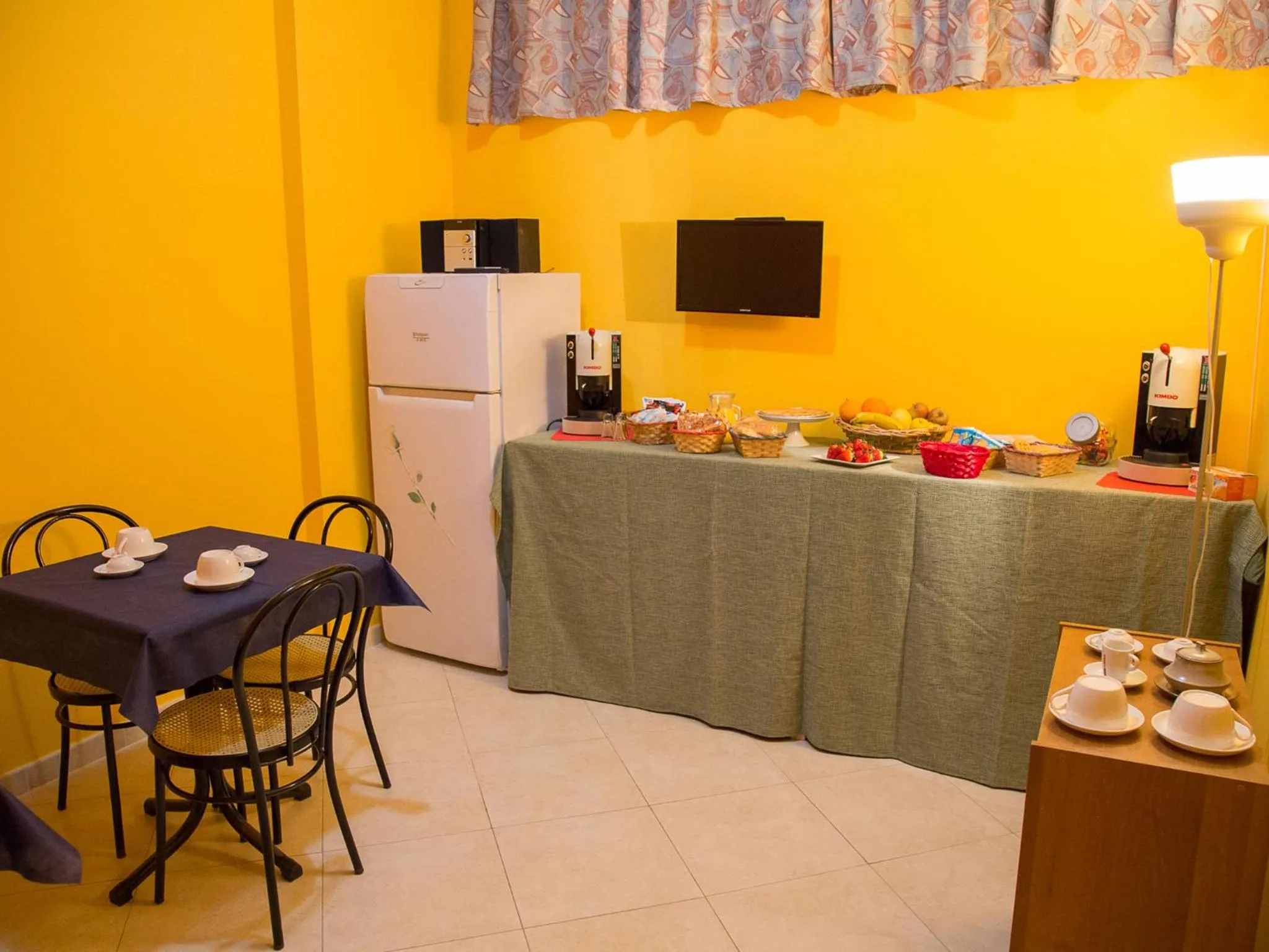 Coffee/tea facilities in B&B Matida