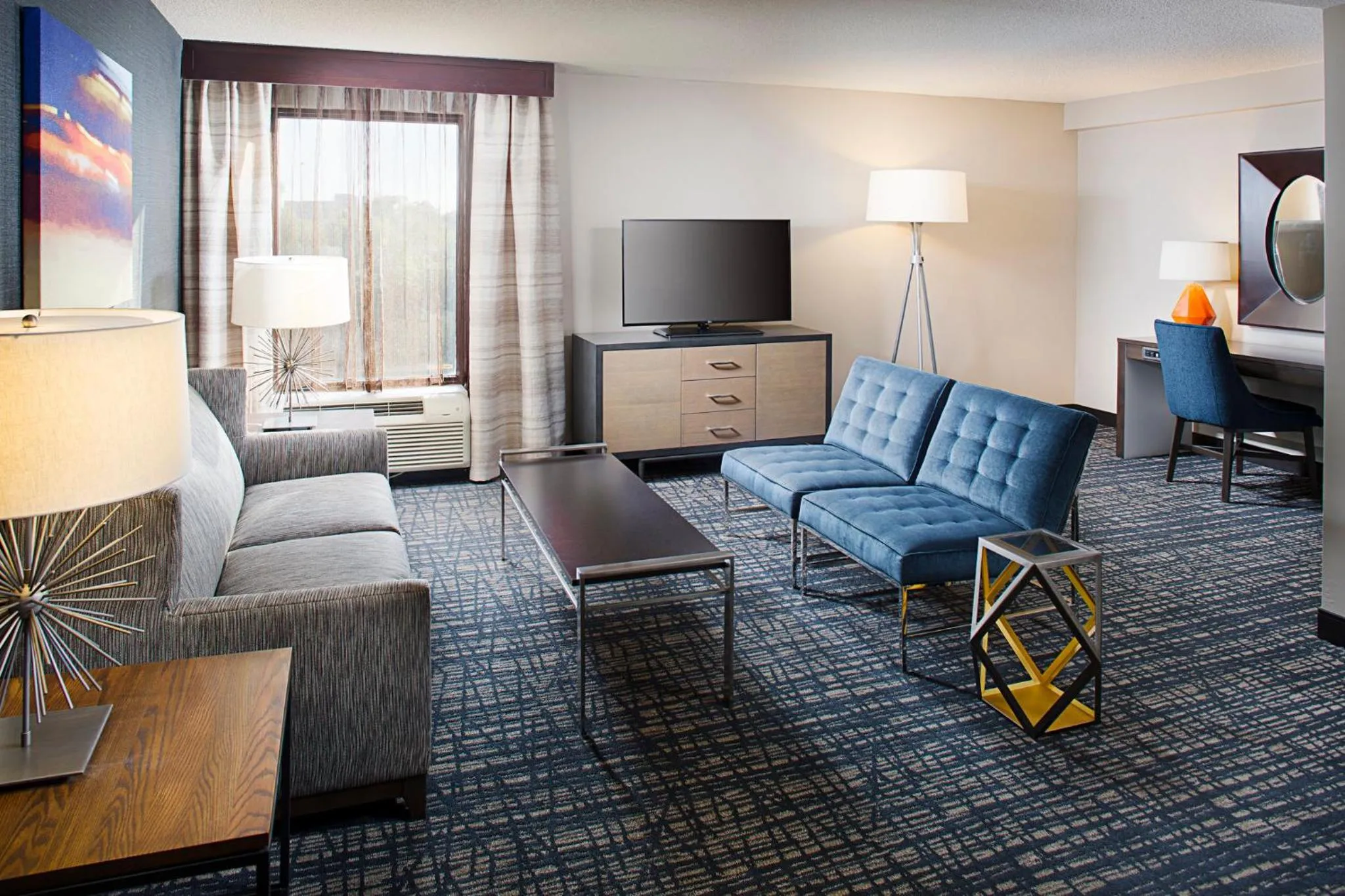 Photo of the whole room in Crowne Plaza Annapolis by IHG