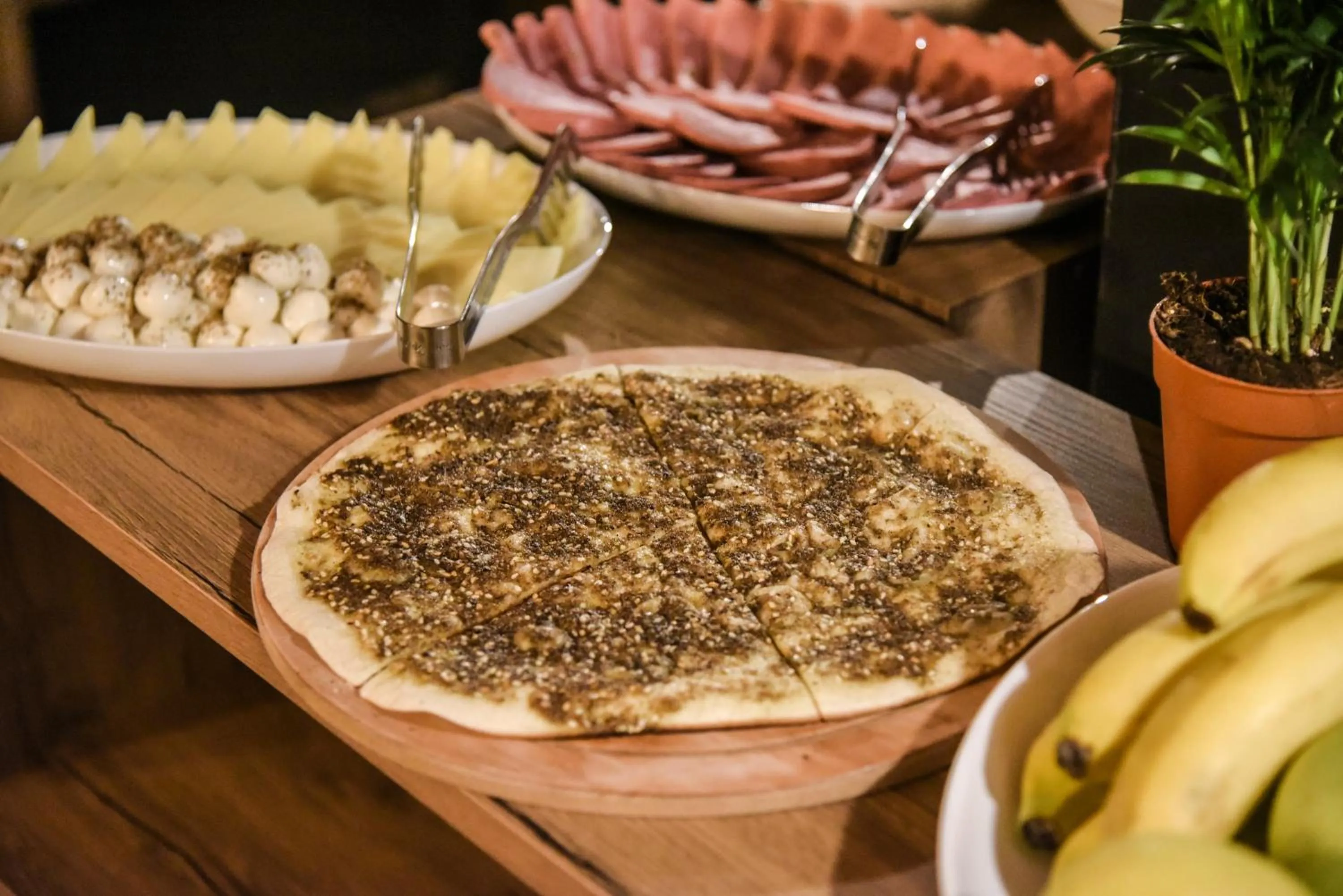 Food and drinks in LUXIR HOTEL