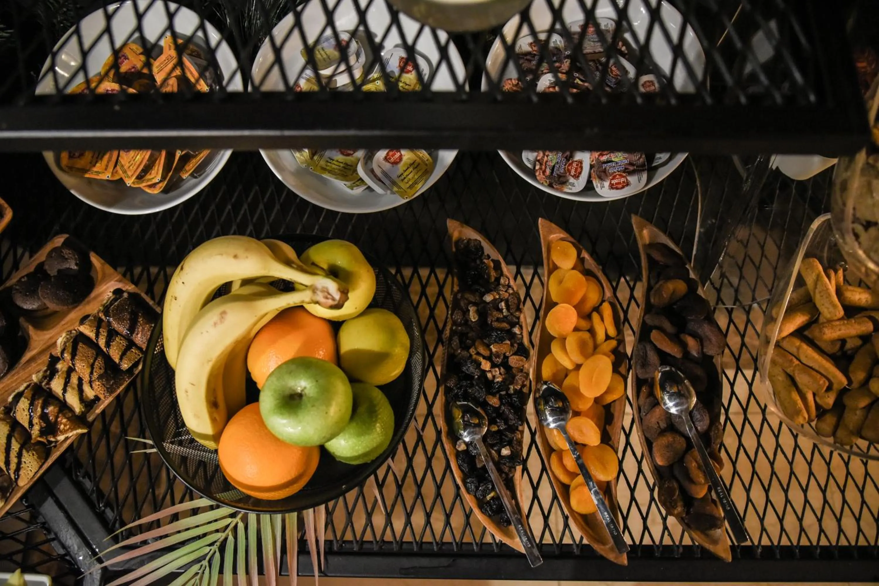 Food and drinks in LUXIR HOTEL