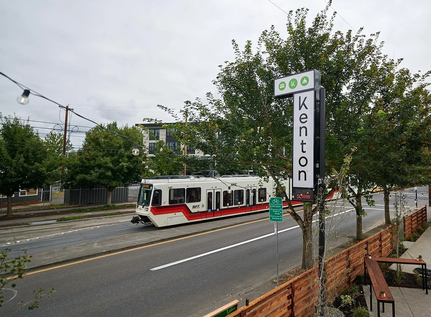 Property logo or sign in Kenton Hotel