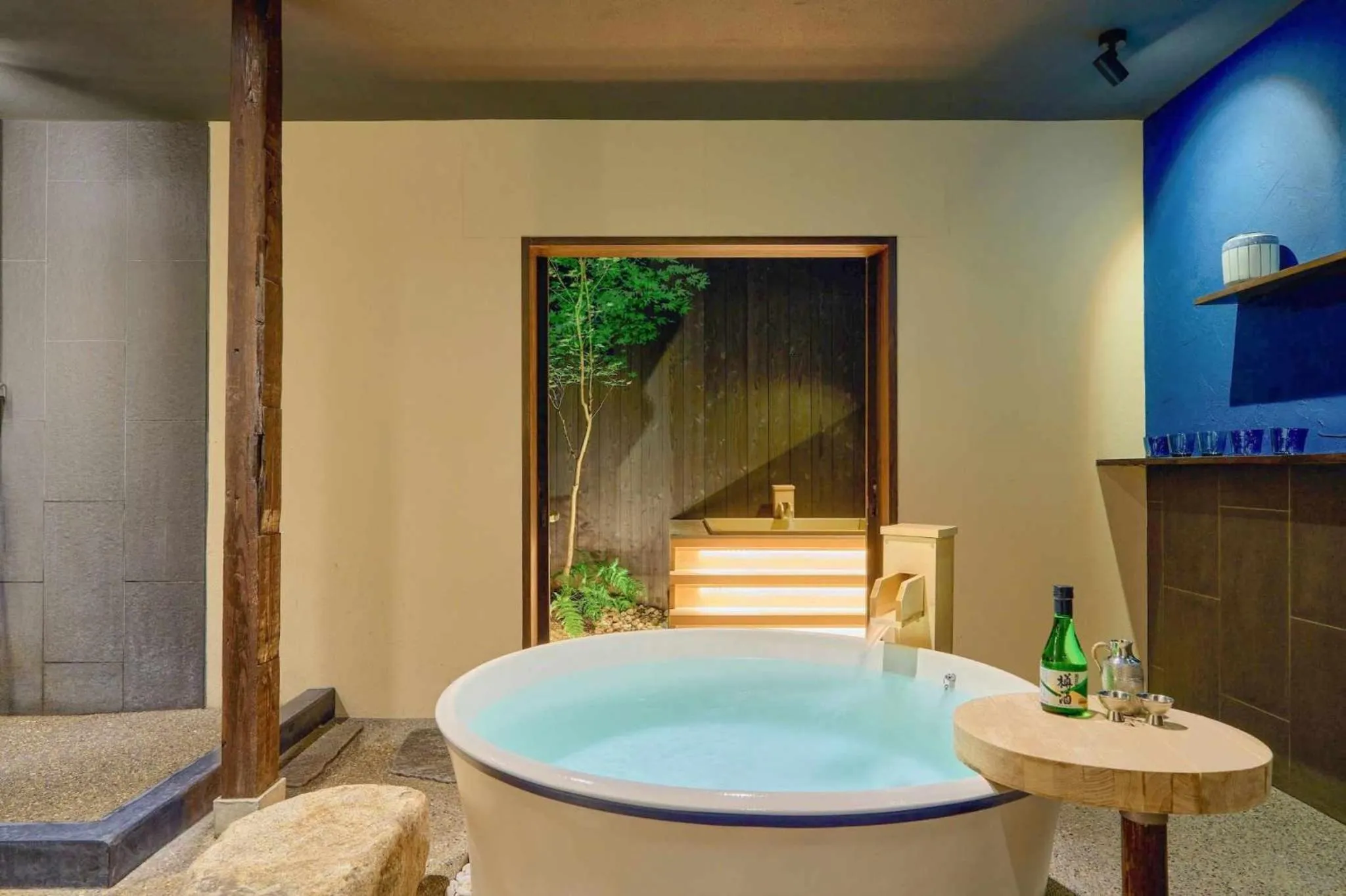 Bathroom in Kyoto Machiya Zeniyacho