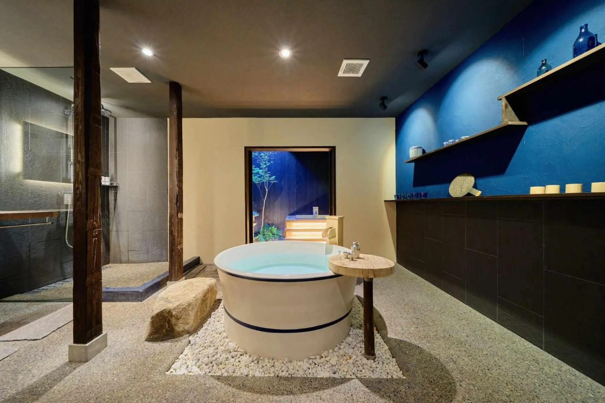 Bathroom in Kyoto Machiya Zeniyacho